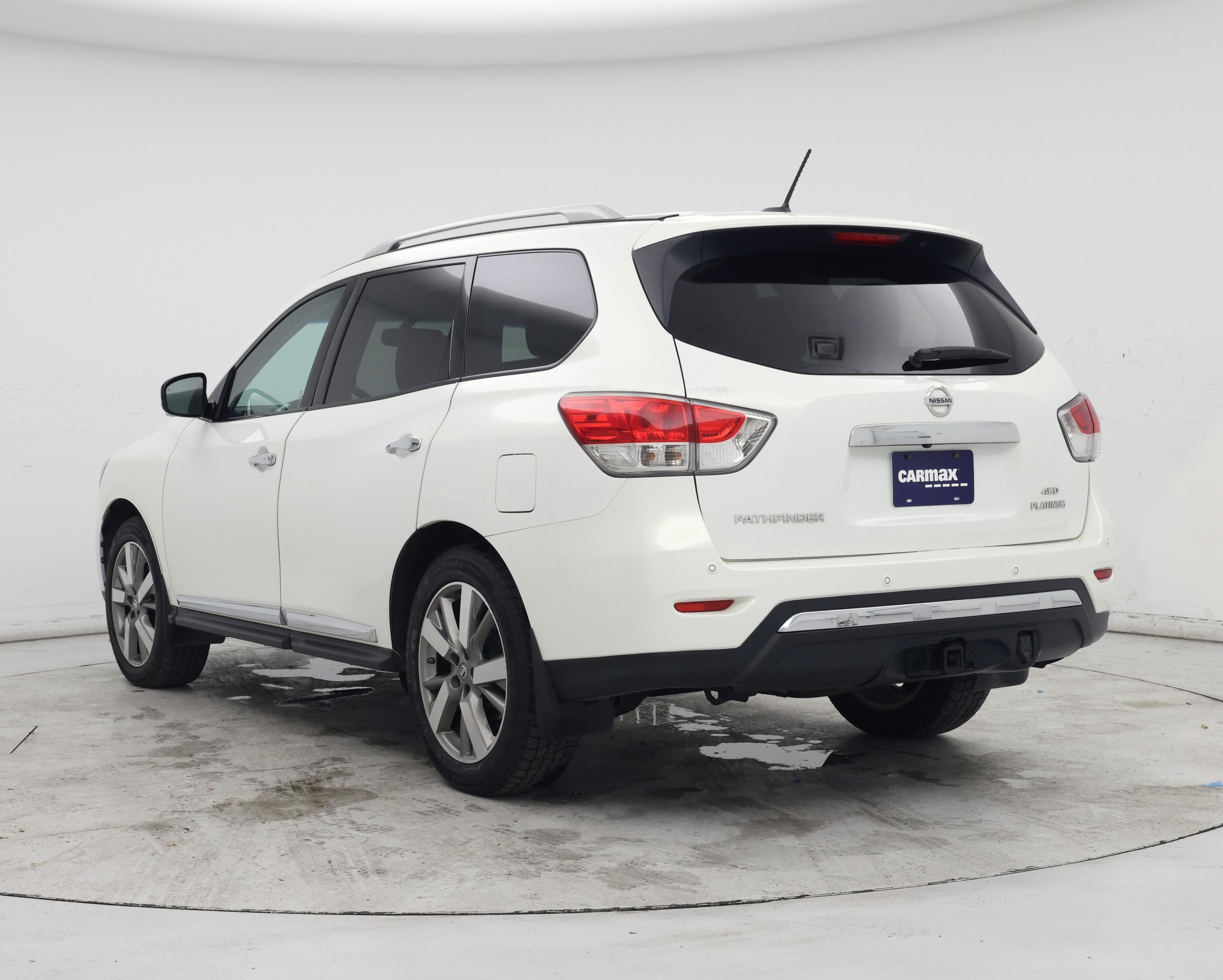 Thumbnail: 2014 Nissan Pathfinder - 2