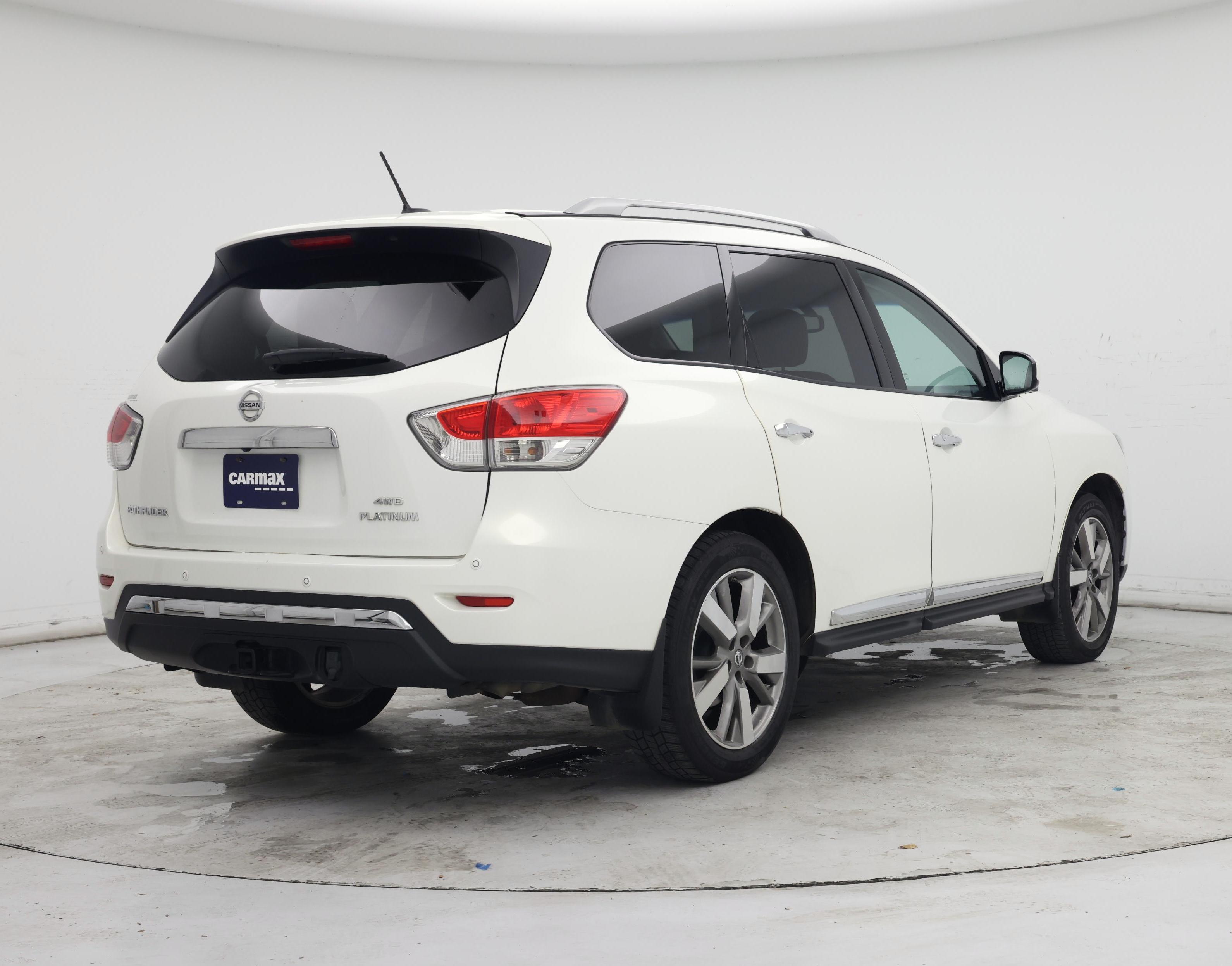 Thumbnail: 2014 Nissan Pathfinder - 8