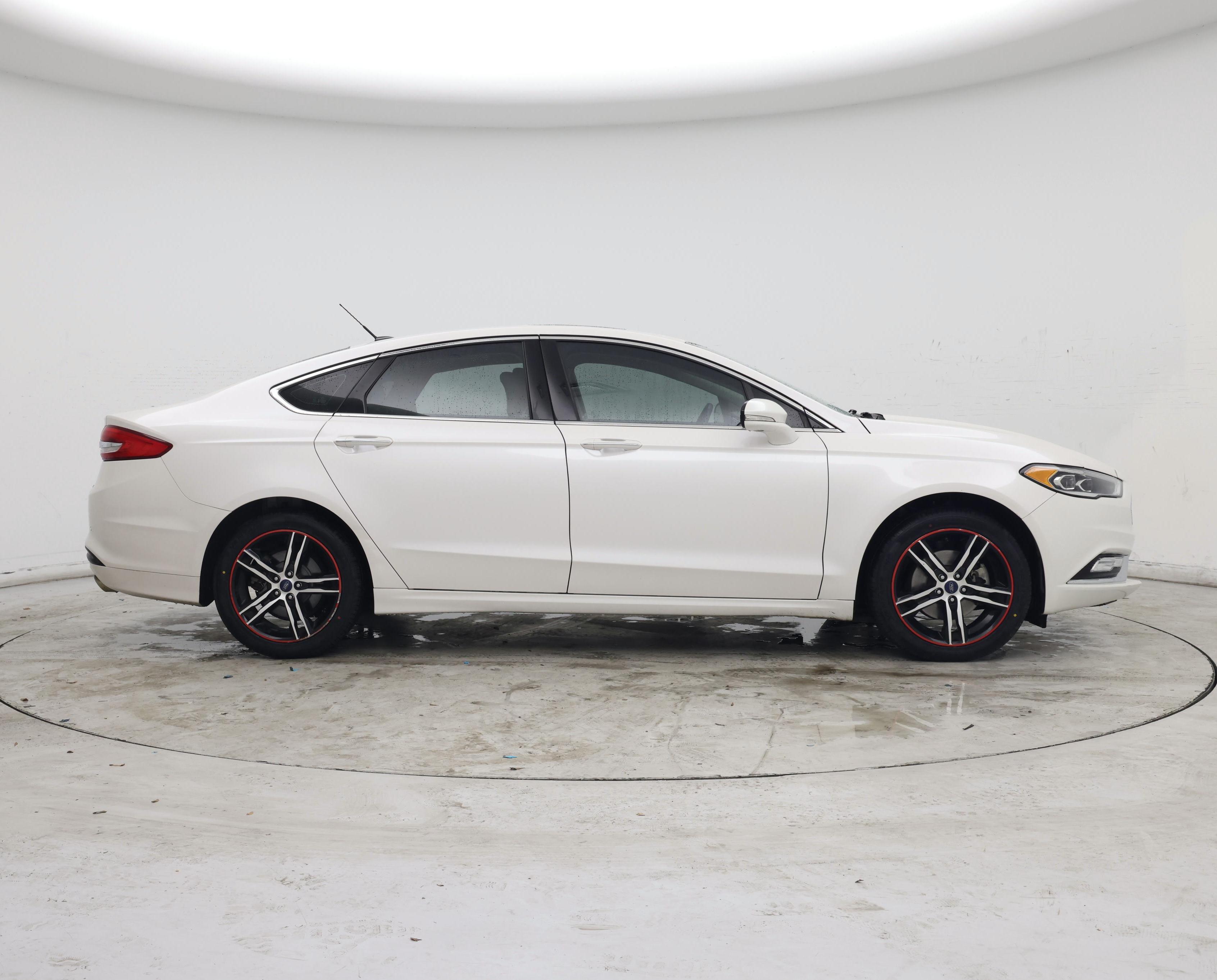 Thumbnail: 2017 Ford Fusion - 7