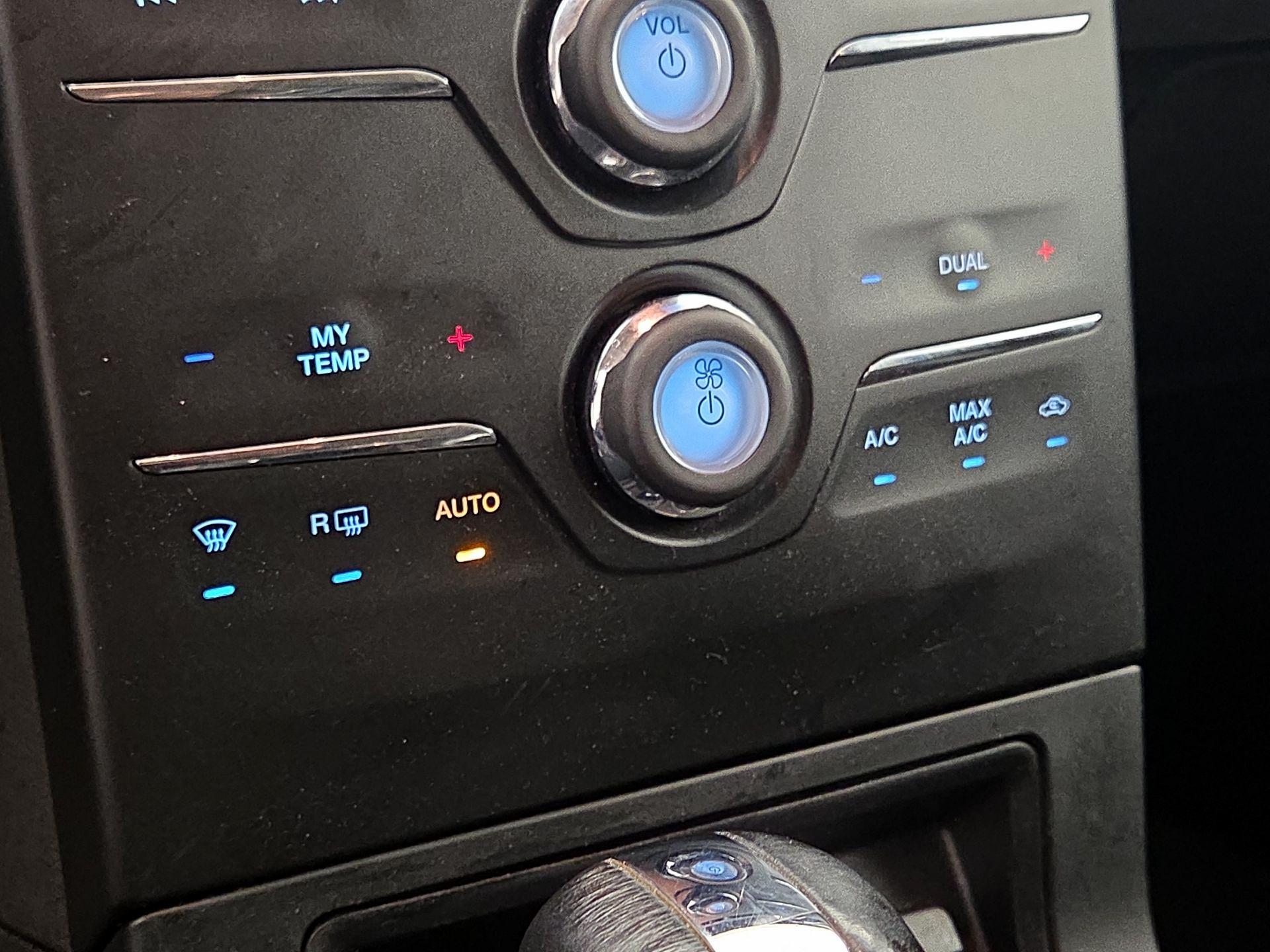 Thumbnail: 2019 Ford Flex - 16