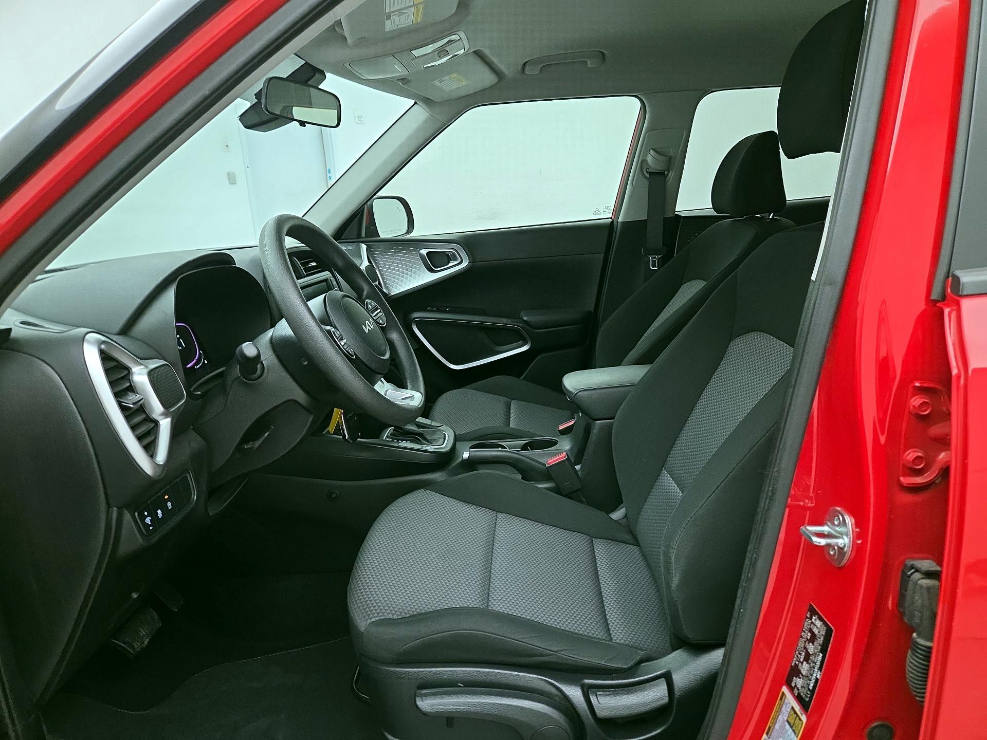 Thumbnail: 2023 Kia Soul - 11