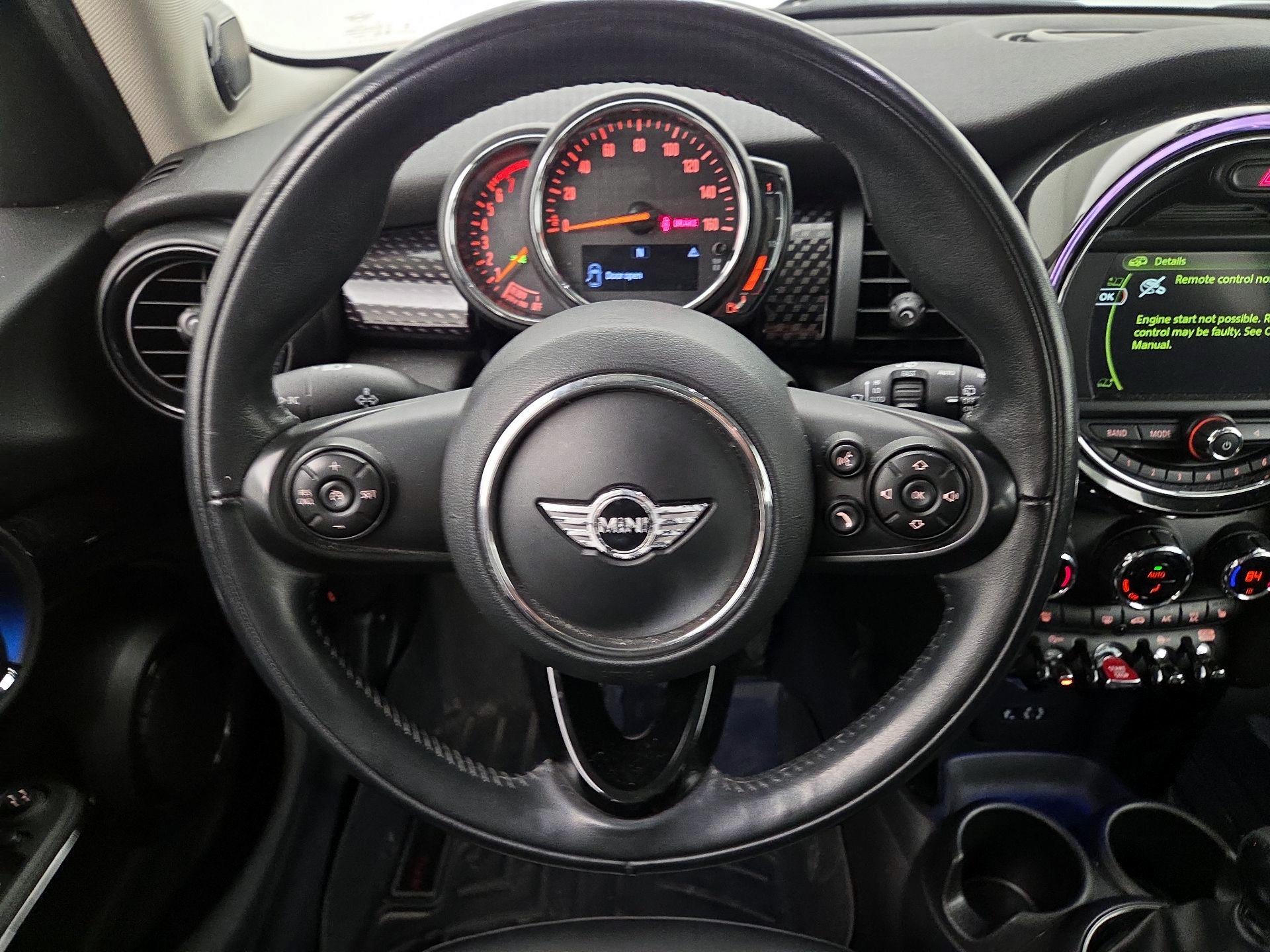 Thumbnail: 2018 MINI Cooper Hardtop - 10