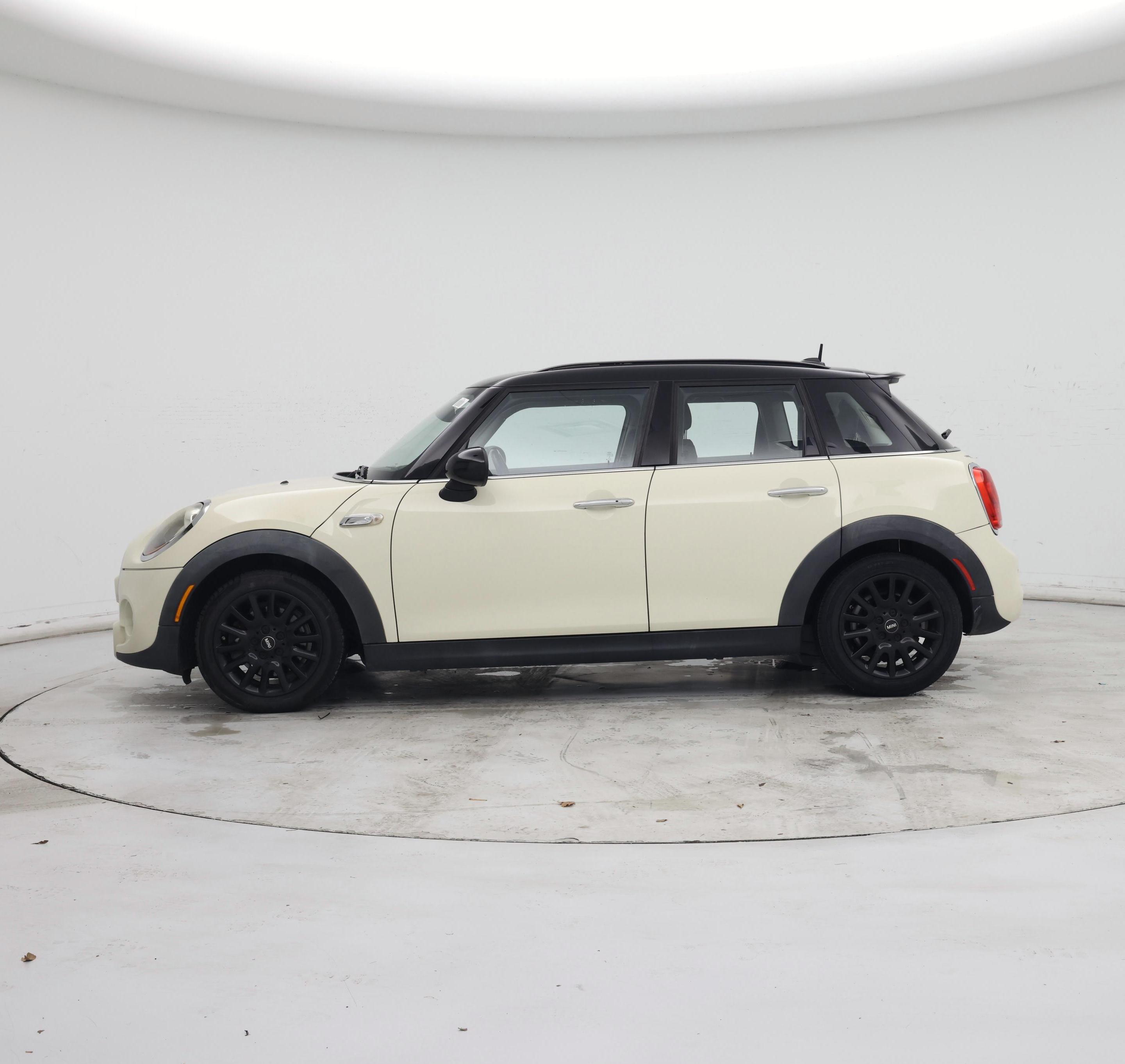 Thumbnail: 2018 MINI Cooper Hardtop - 3