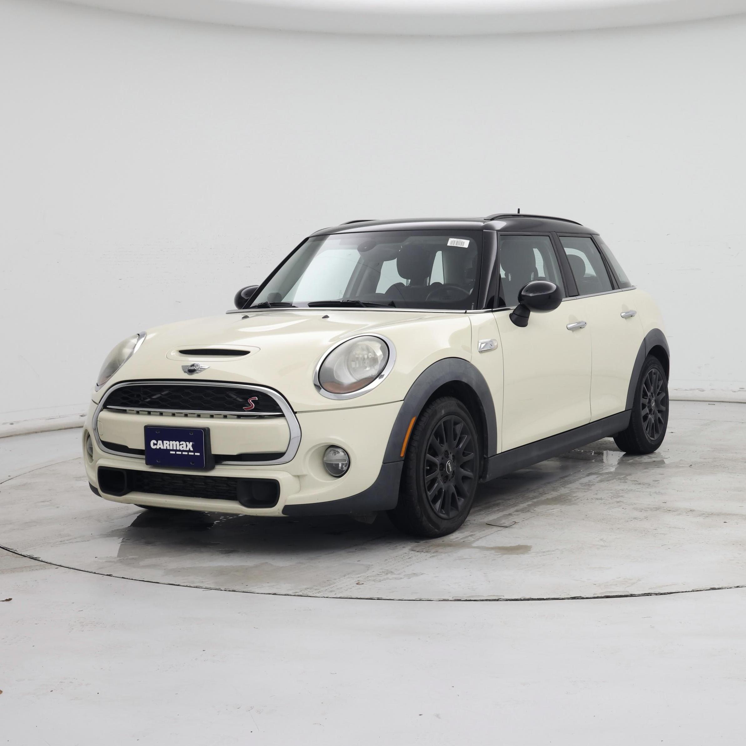 Thumbnail: 2018 MINI Cooper Hardtop - 4