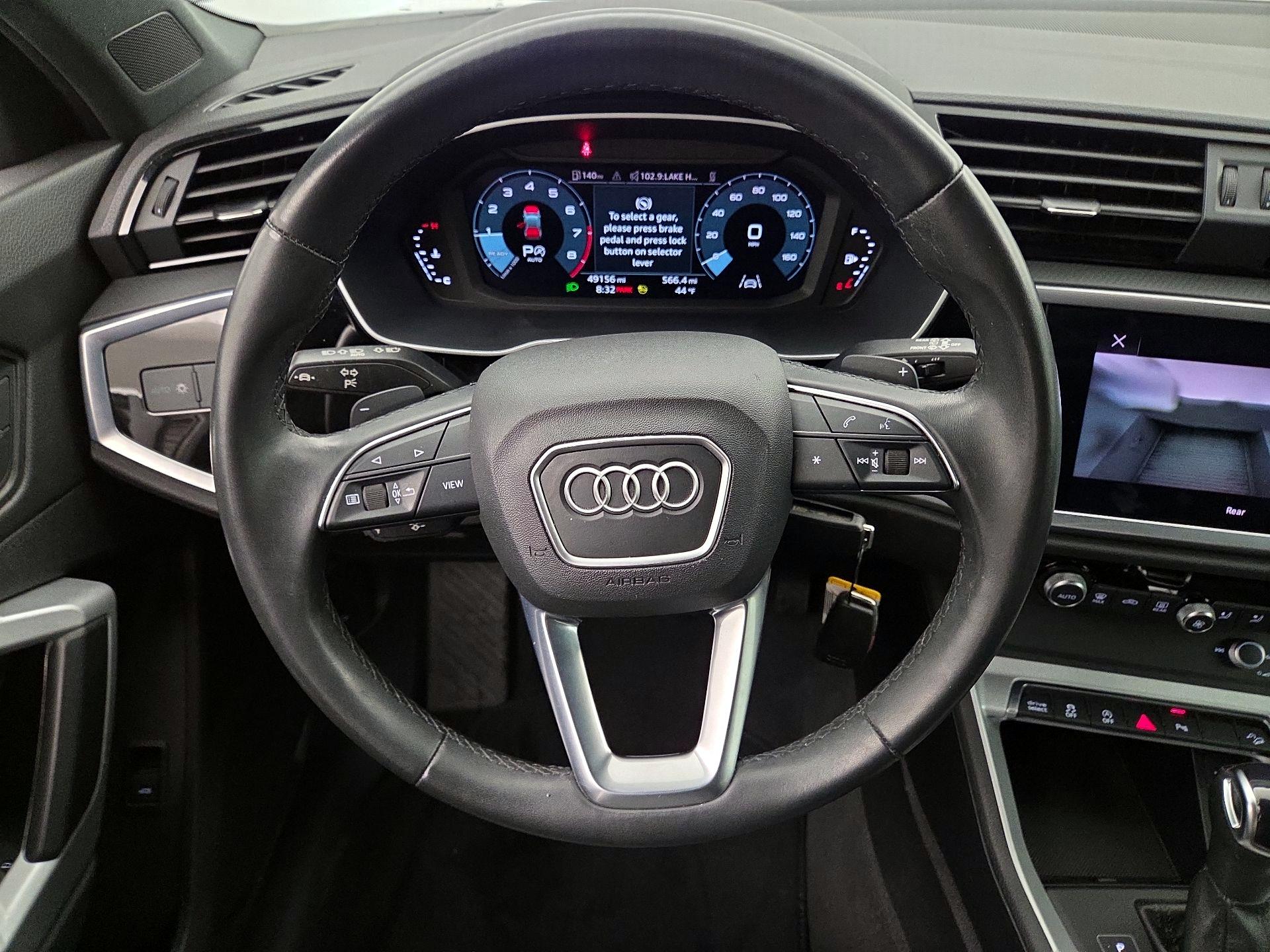 Thumbnail: 2022 Audi Q3 - 10