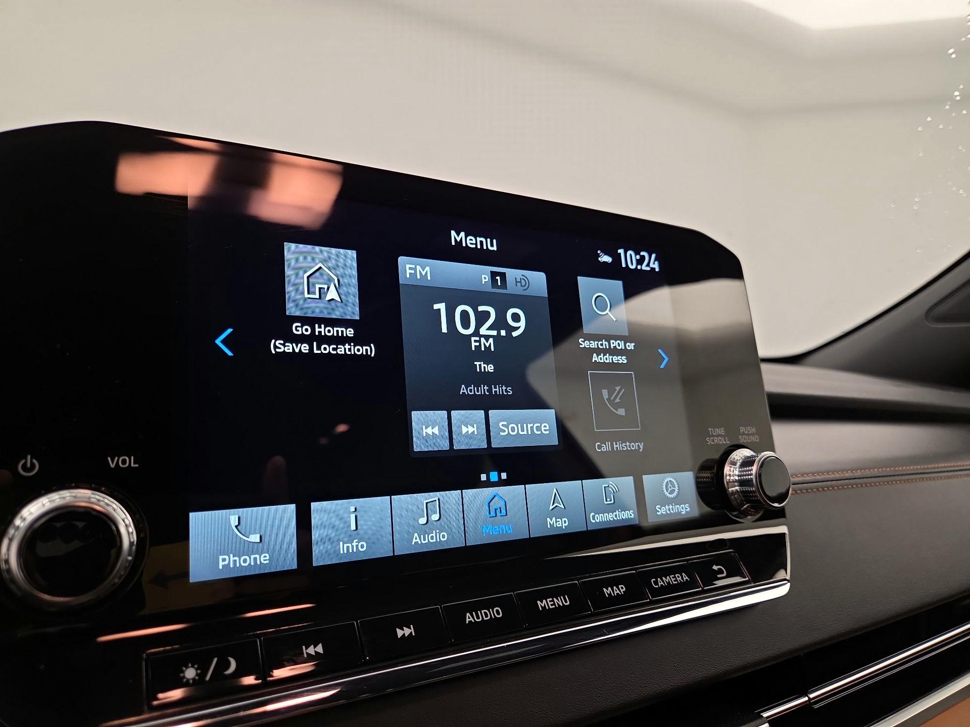 Thumbnail: 2024 Mitsubishi Outlander - 16