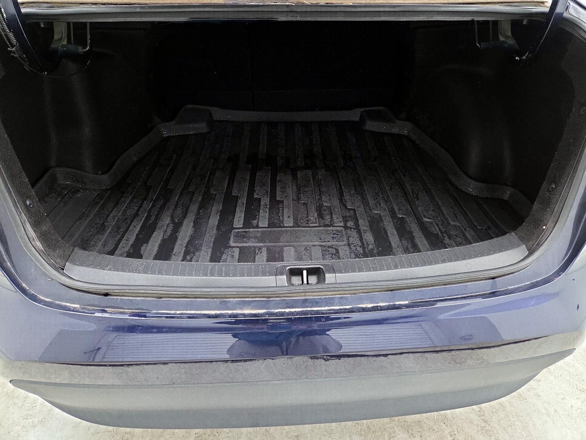 Thumbnail: 2023 Toyota Corolla - 20