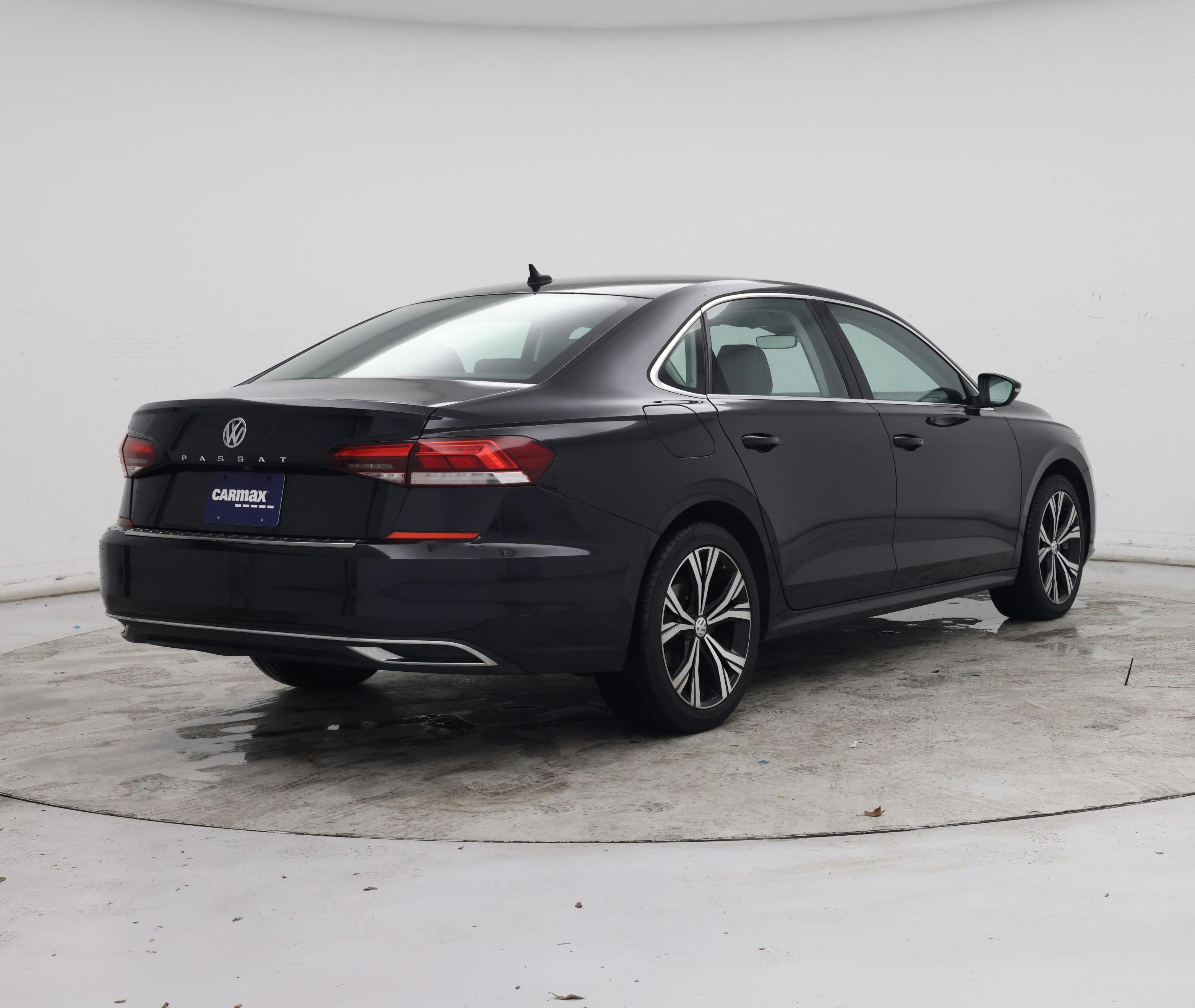 Thumbnail: 2021 Volkswagen Passat - 8