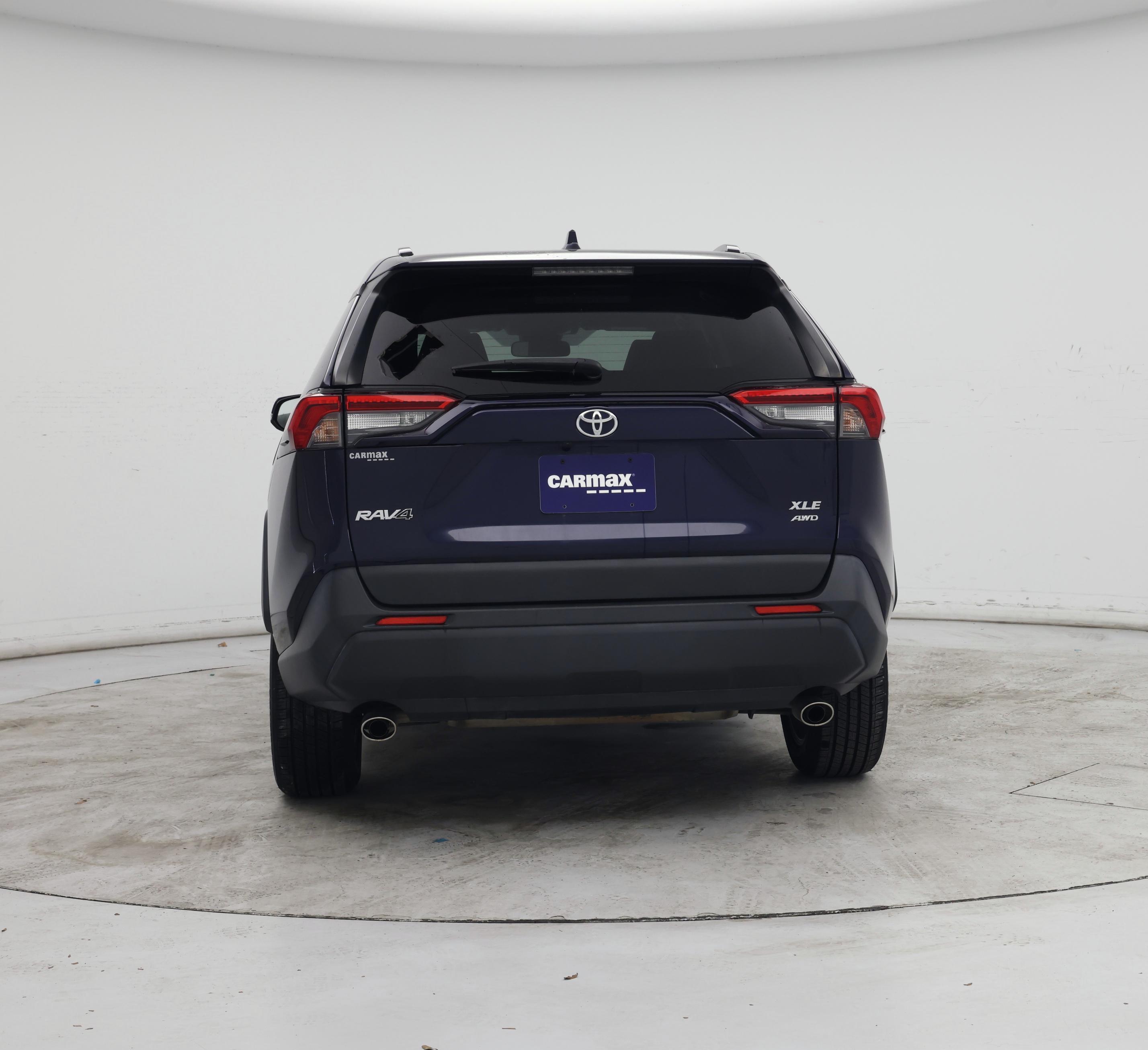 Thumbnail: 2019 Toyota RAV4 - 6