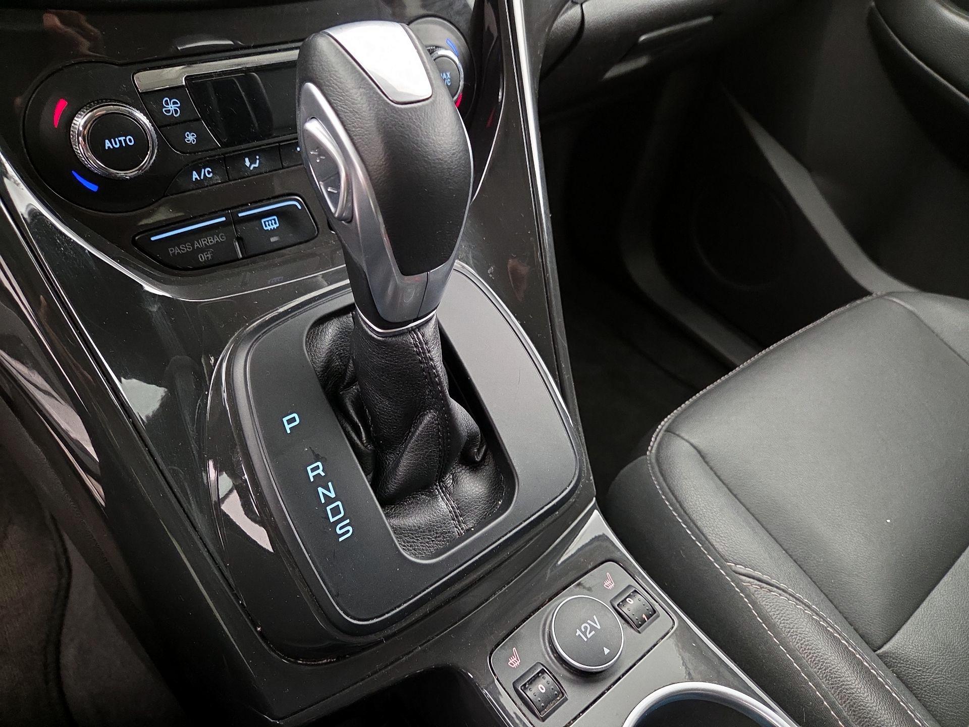 Thumbnail: 2014 Ford Escape - 17