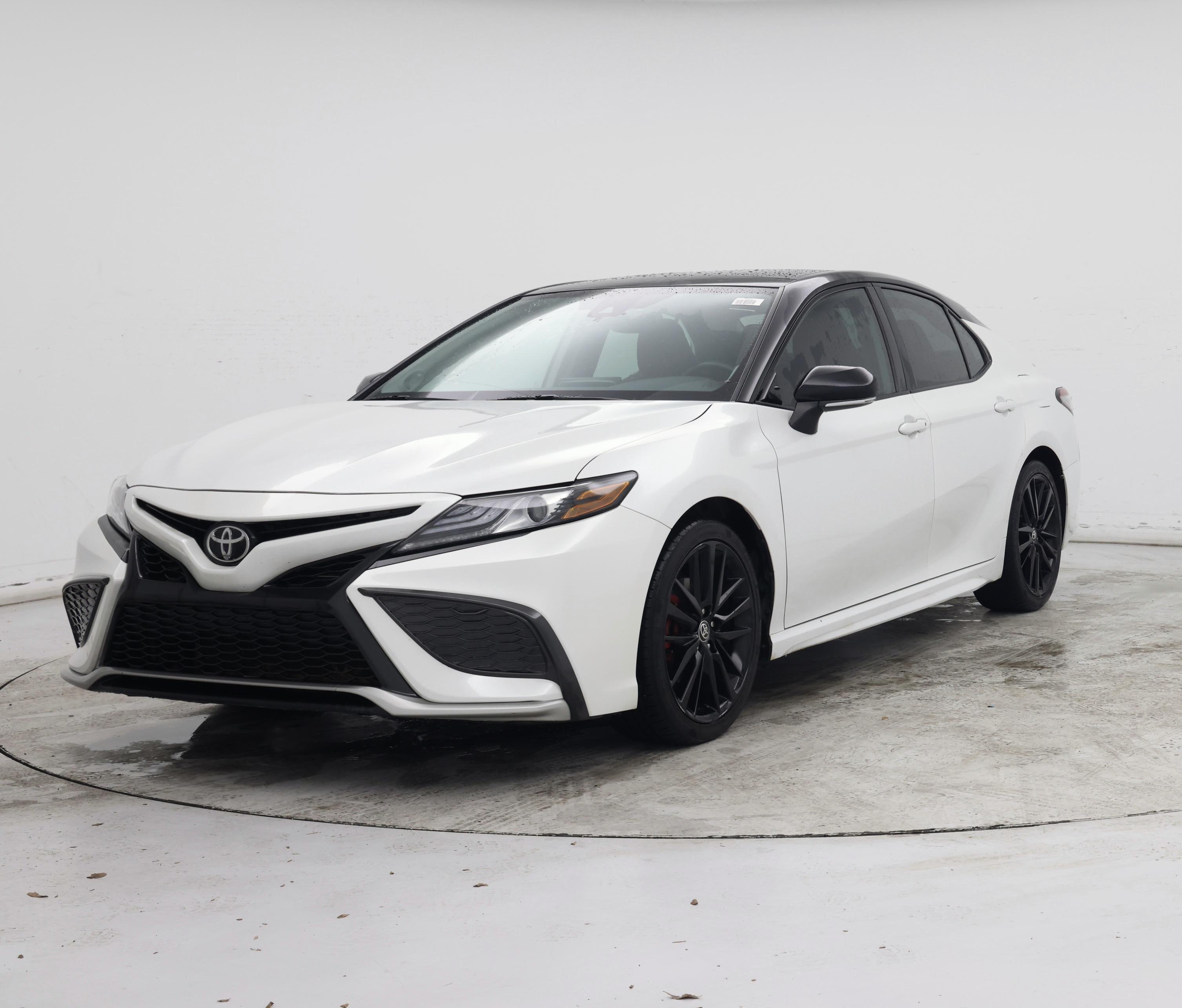 Thumbnail: 2021 Toyota Camry - 4