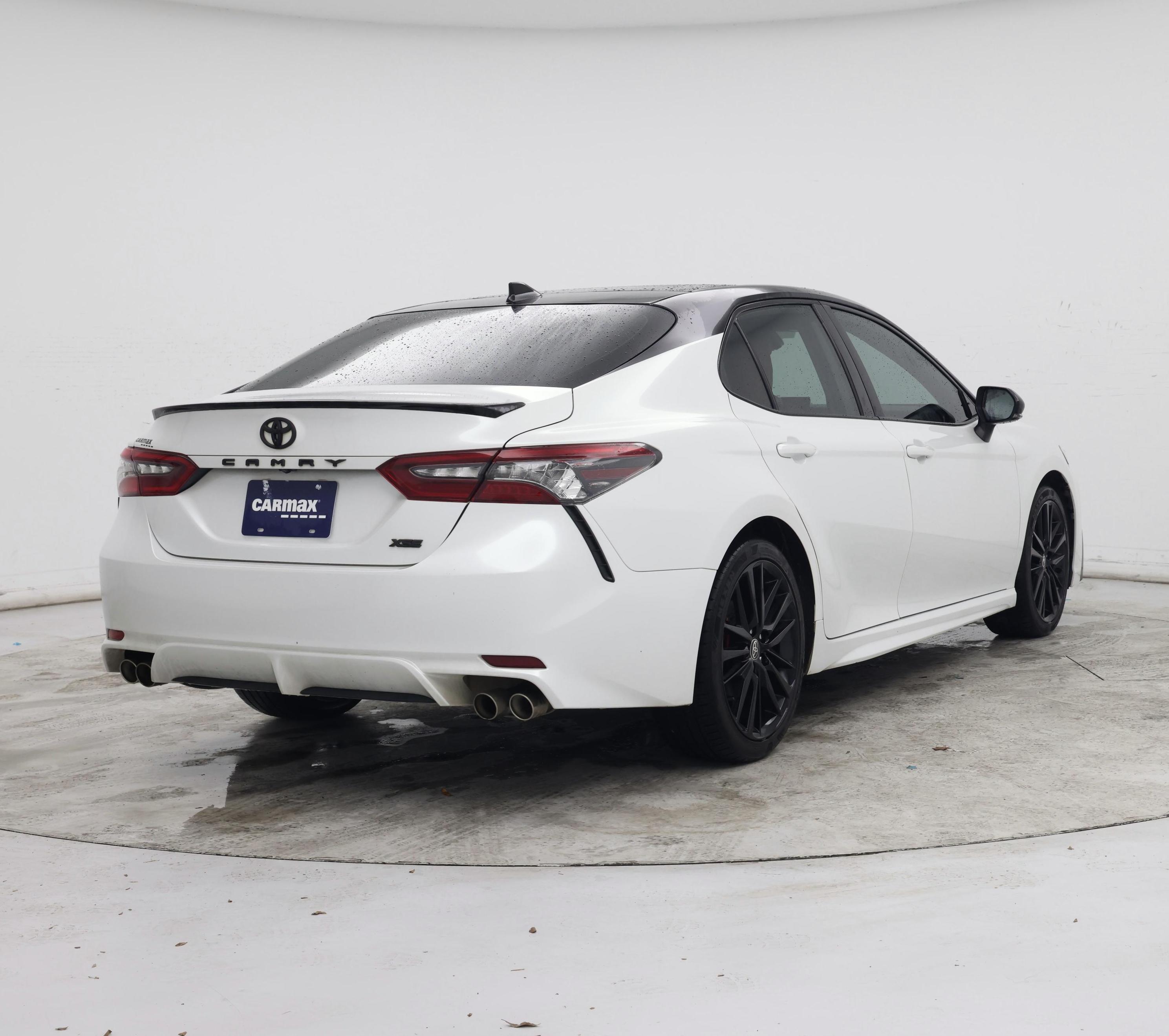 Thumbnail: 2021 Toyota Camry - 8