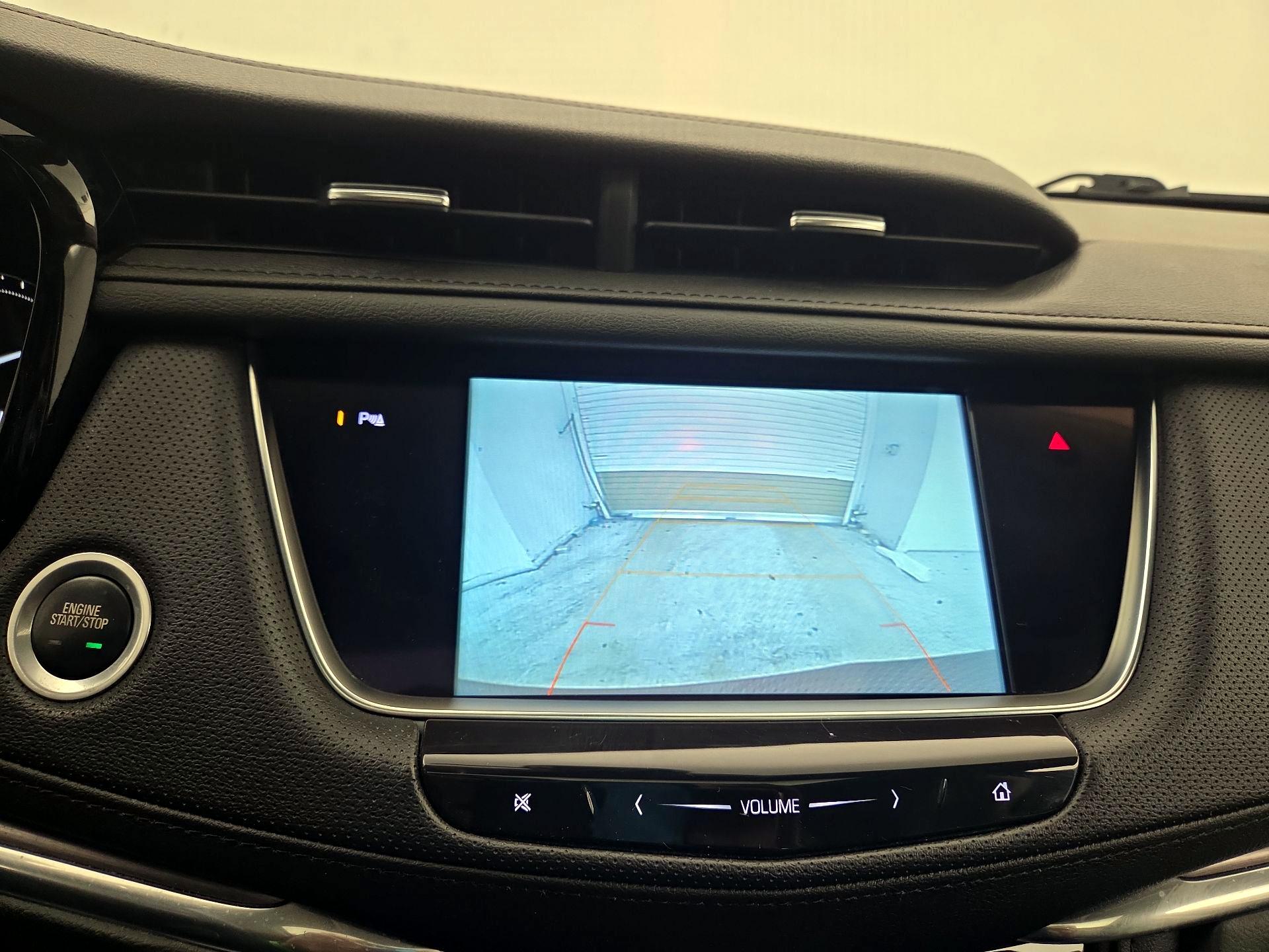 Thumbnail: 2018 Cadillac XT5 - 15