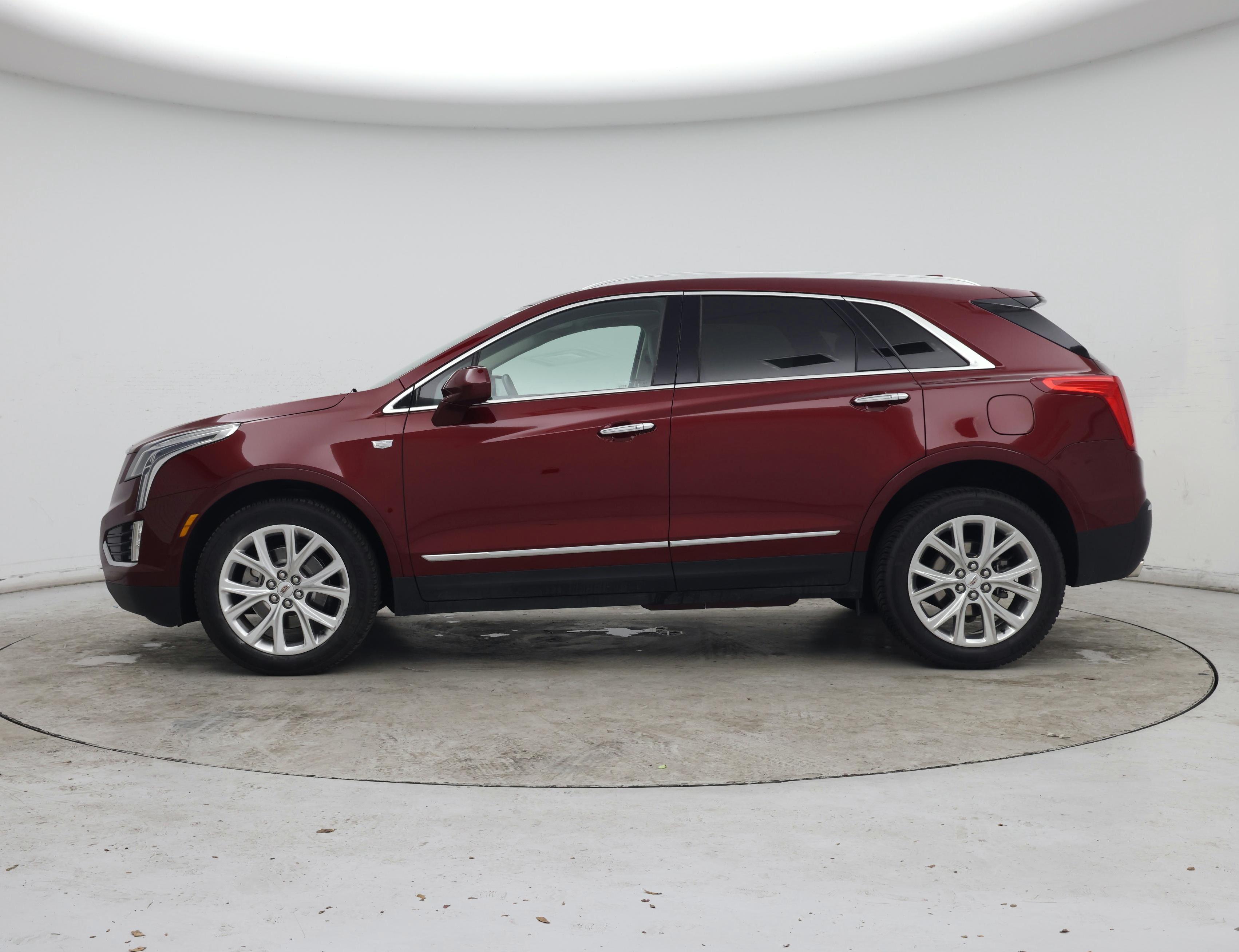 Thumbnail: 2018 Cadillac XT5 - 3