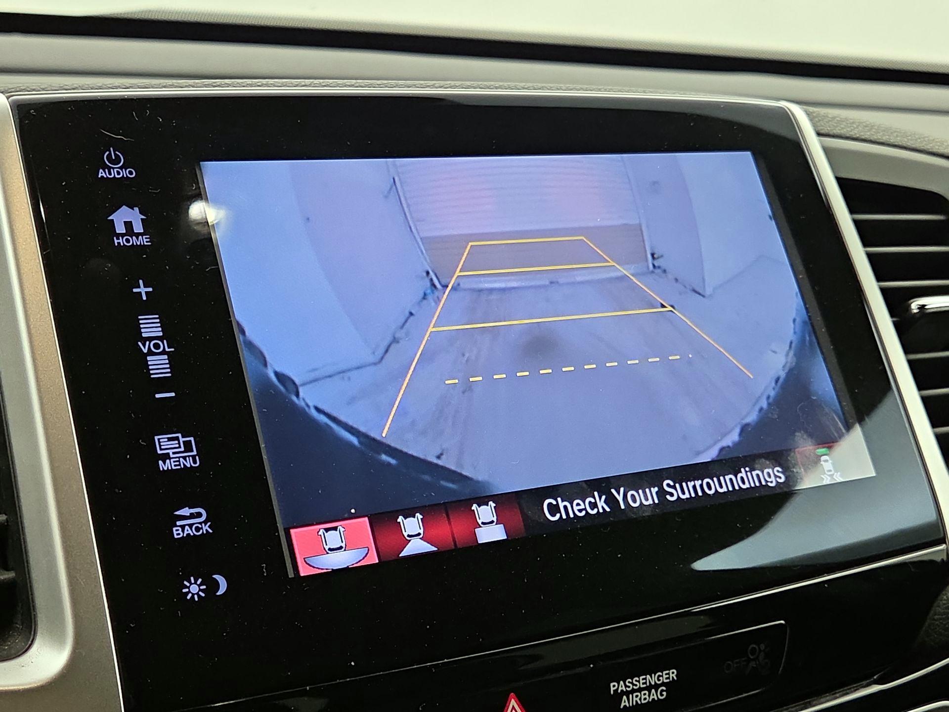 Thumbnail: 2017 Honda Ridgeline - 15