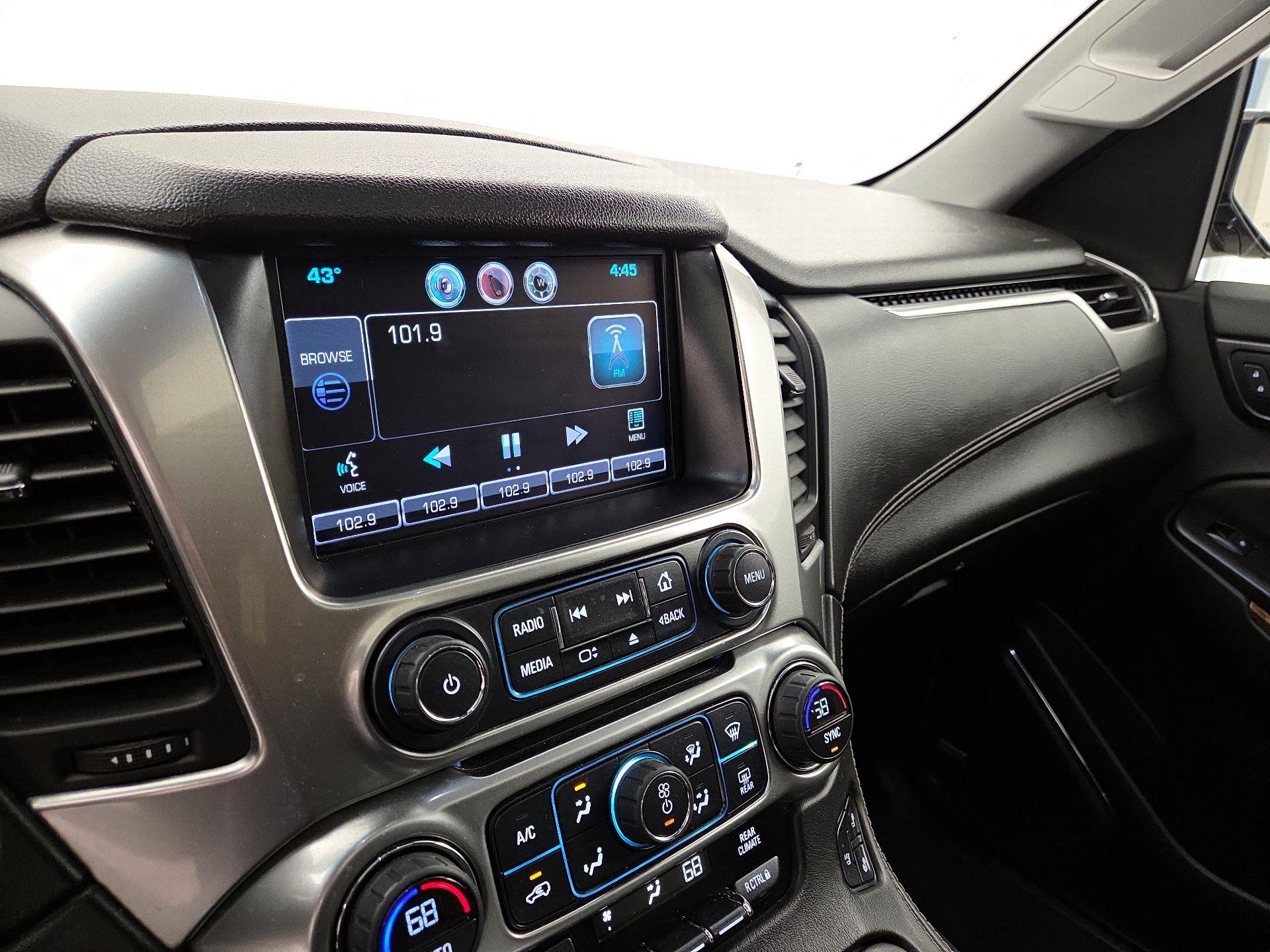 Thumbnail: 2015 Chevrolet Tahoe - 15