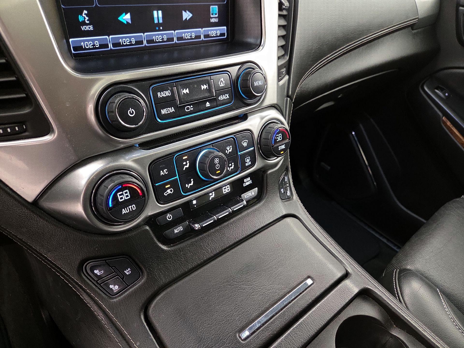 Thumbnail: 2015 Chevrolet Tahoe - 16