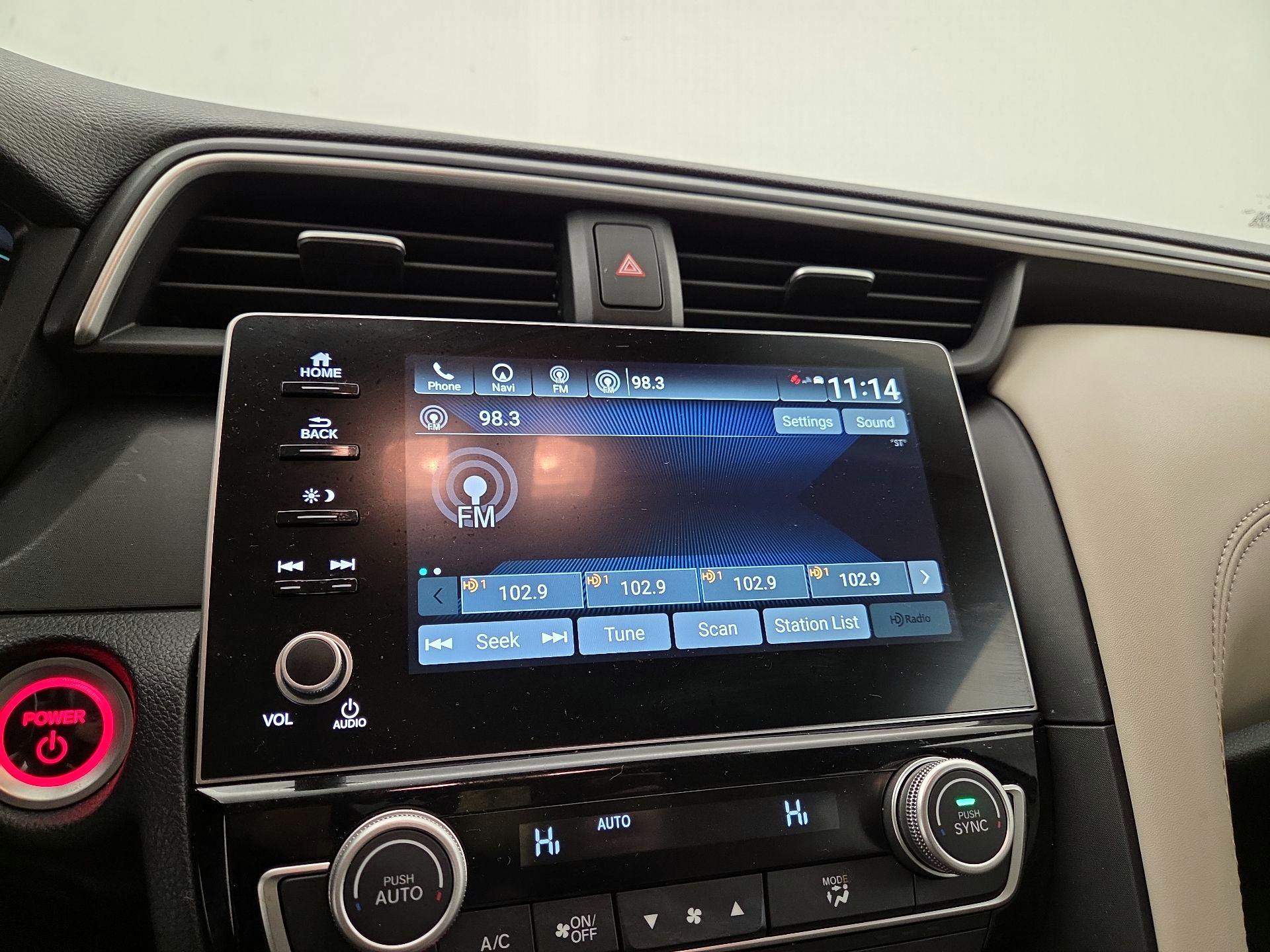 Thumbnail: 2019 Honda Insight - 15