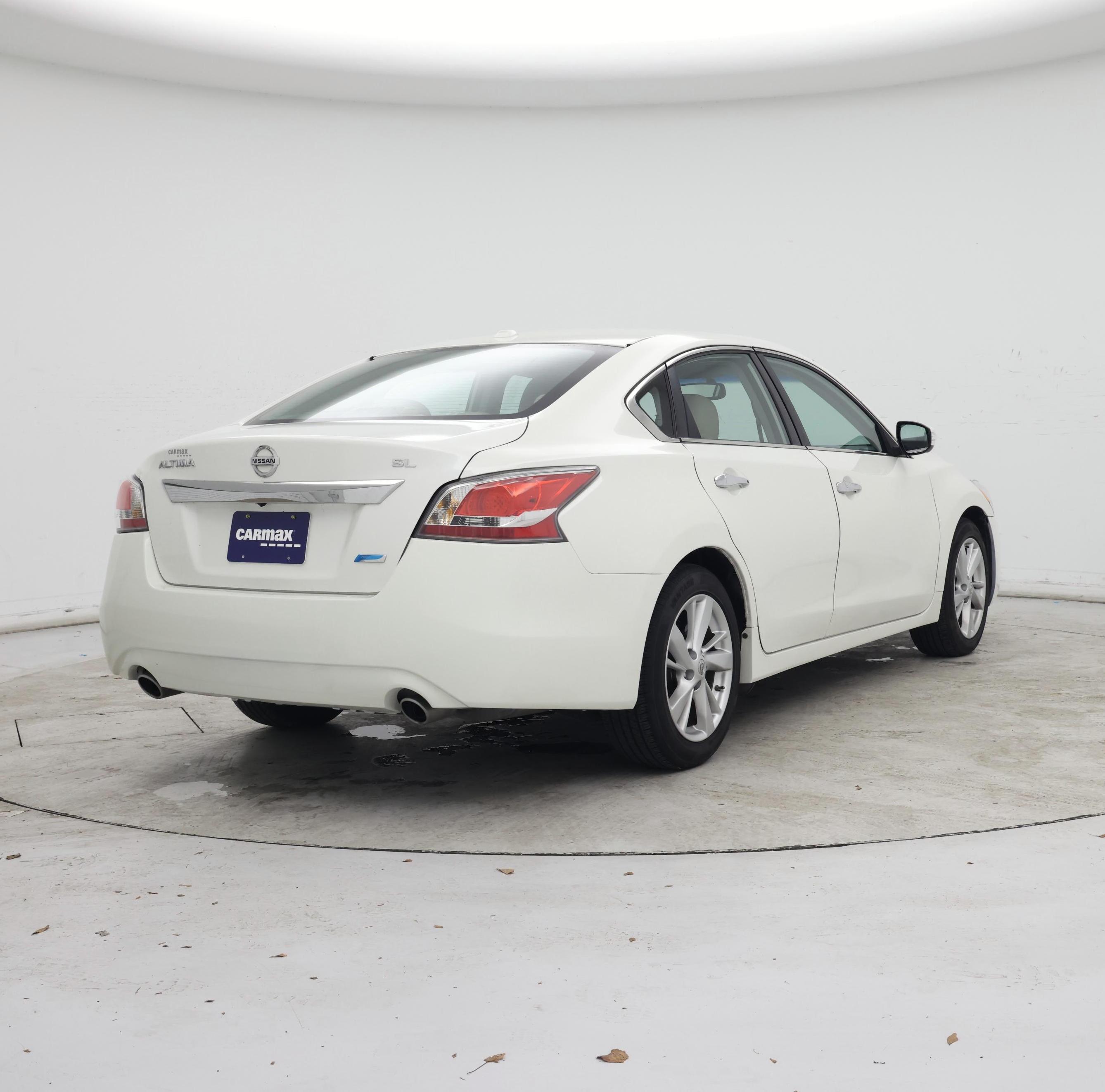 Thumbnail: 2014 Nissan Altima - 8