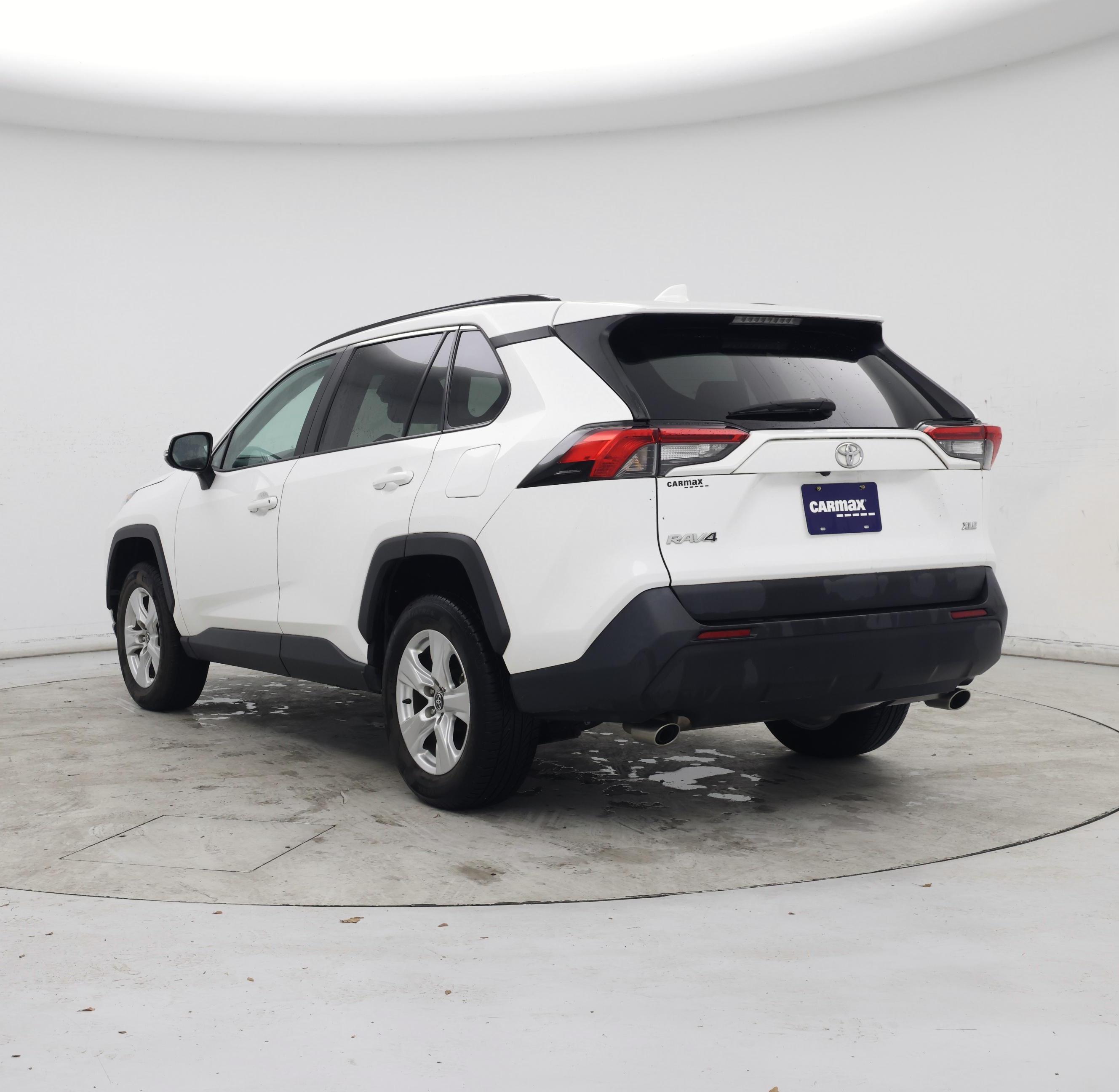 Thumbnail: 2021 Toyota RAV4 - 2