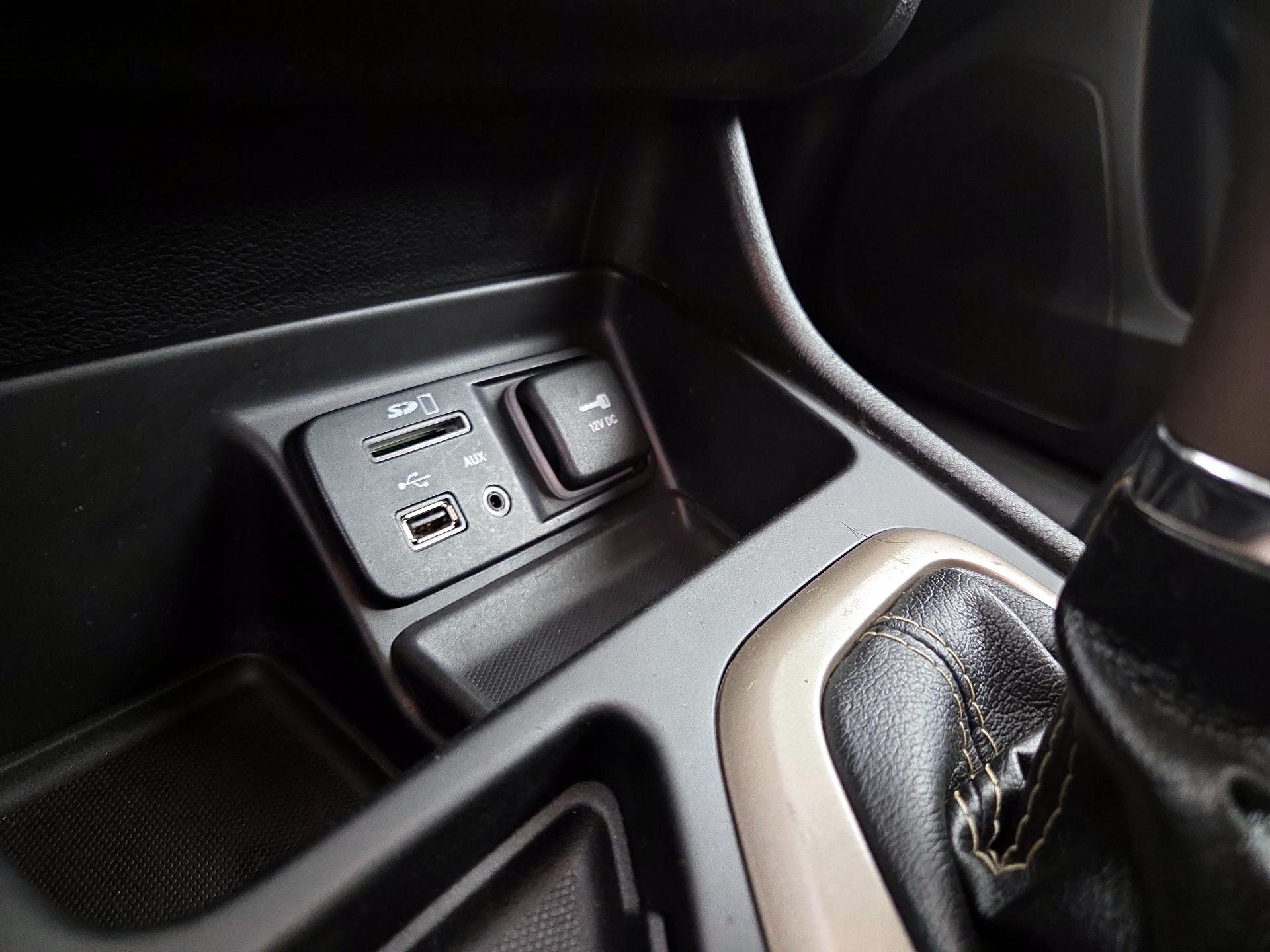 Thumbnail: 2018 Jeep Cherokee - 18