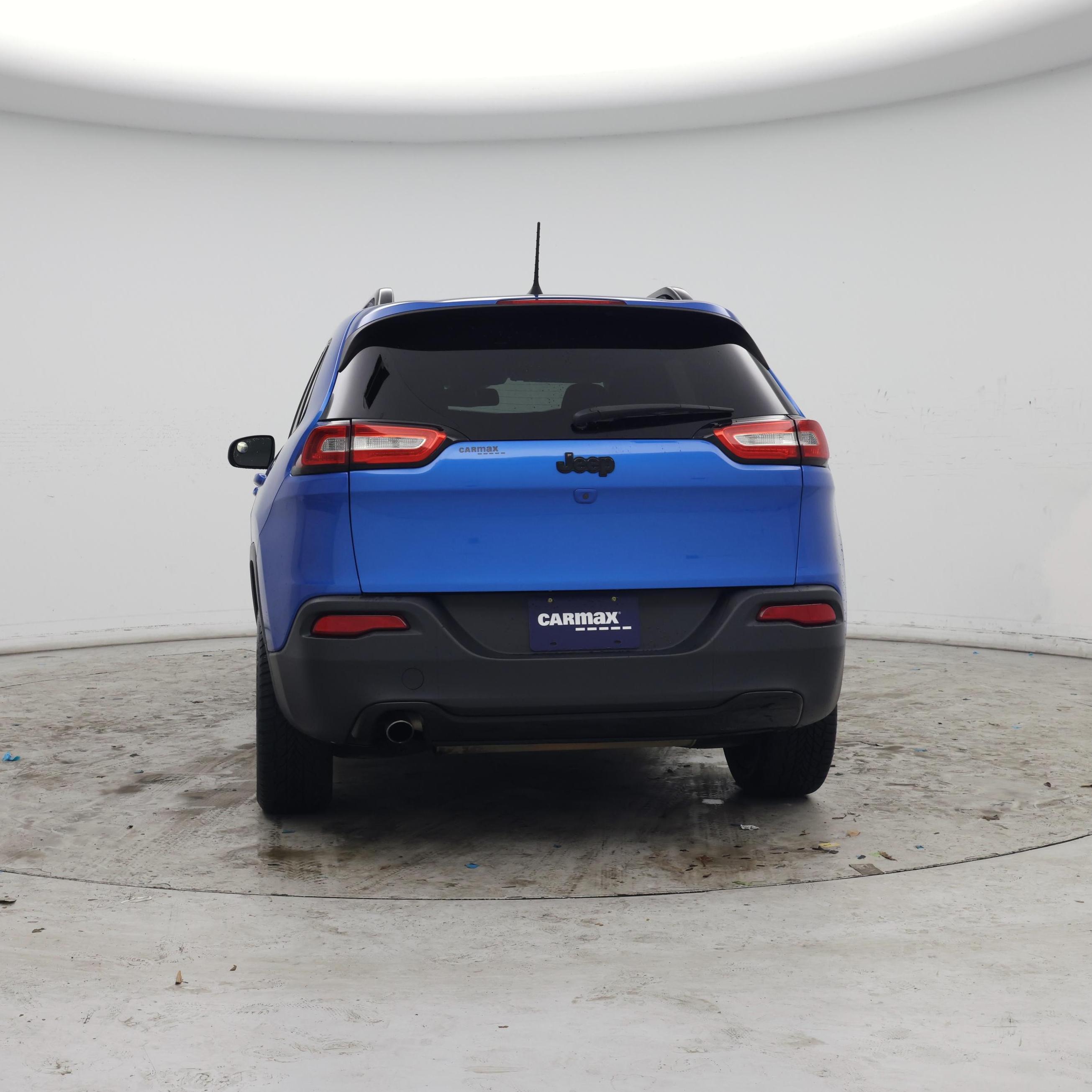 Thumbnail: 2018 Jeep Cherokee - 6