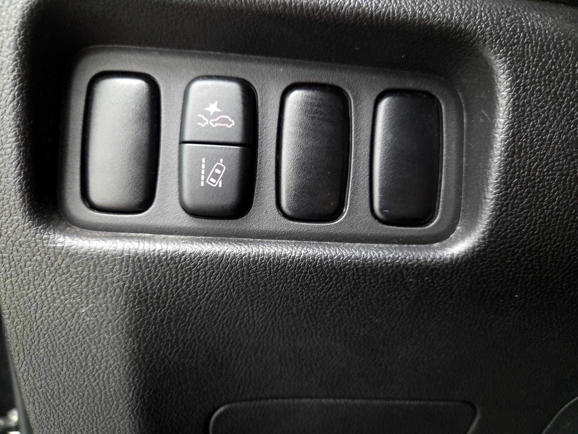 Thumbnail: 2021 Mitsubishi Outlander Sport - 13