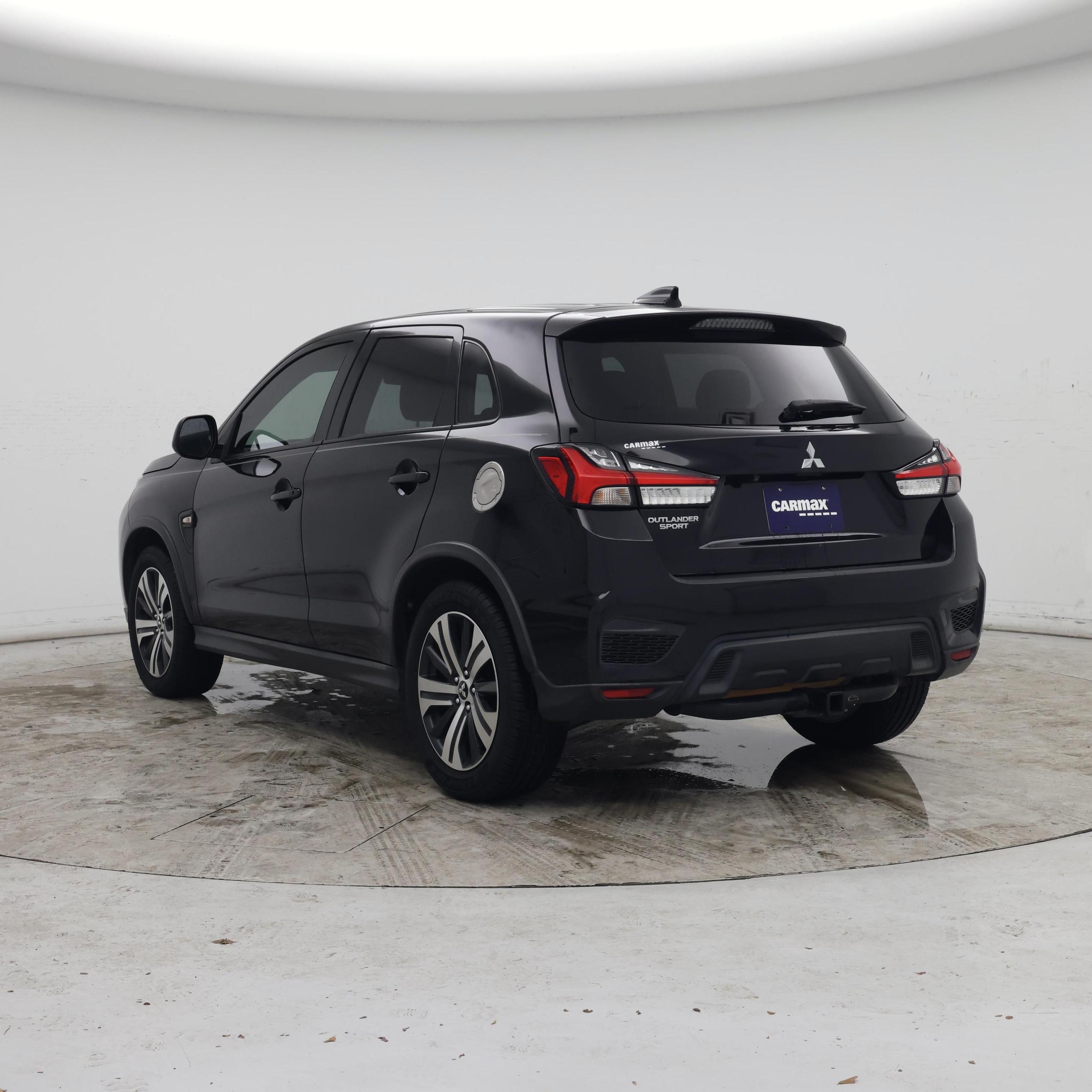 Thumbnail: 2021 Mitsubishi Outlander Sport - 2