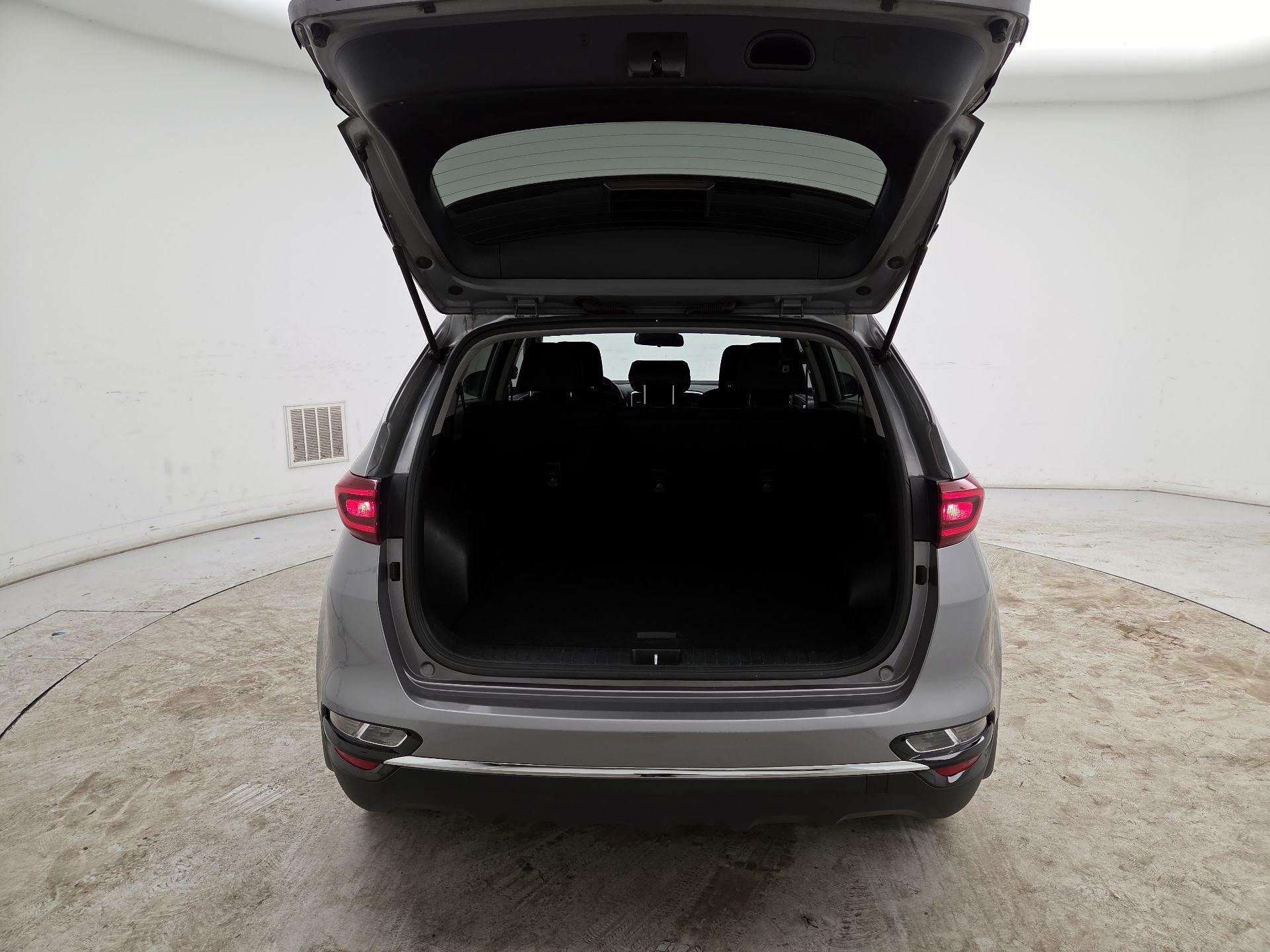 Thumbnail: 2020 Kia Sportage - 20