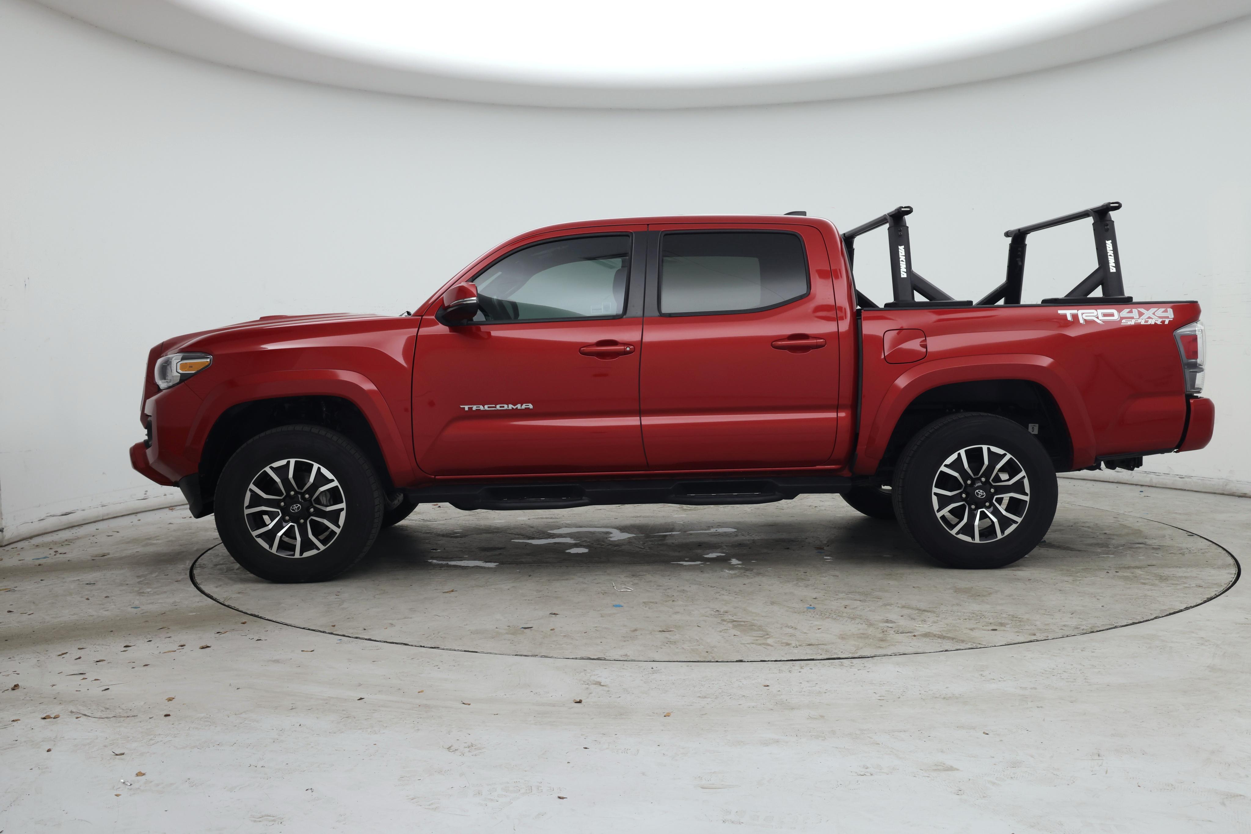 Thumbnail: 2022 Toyota Tacoma - 3