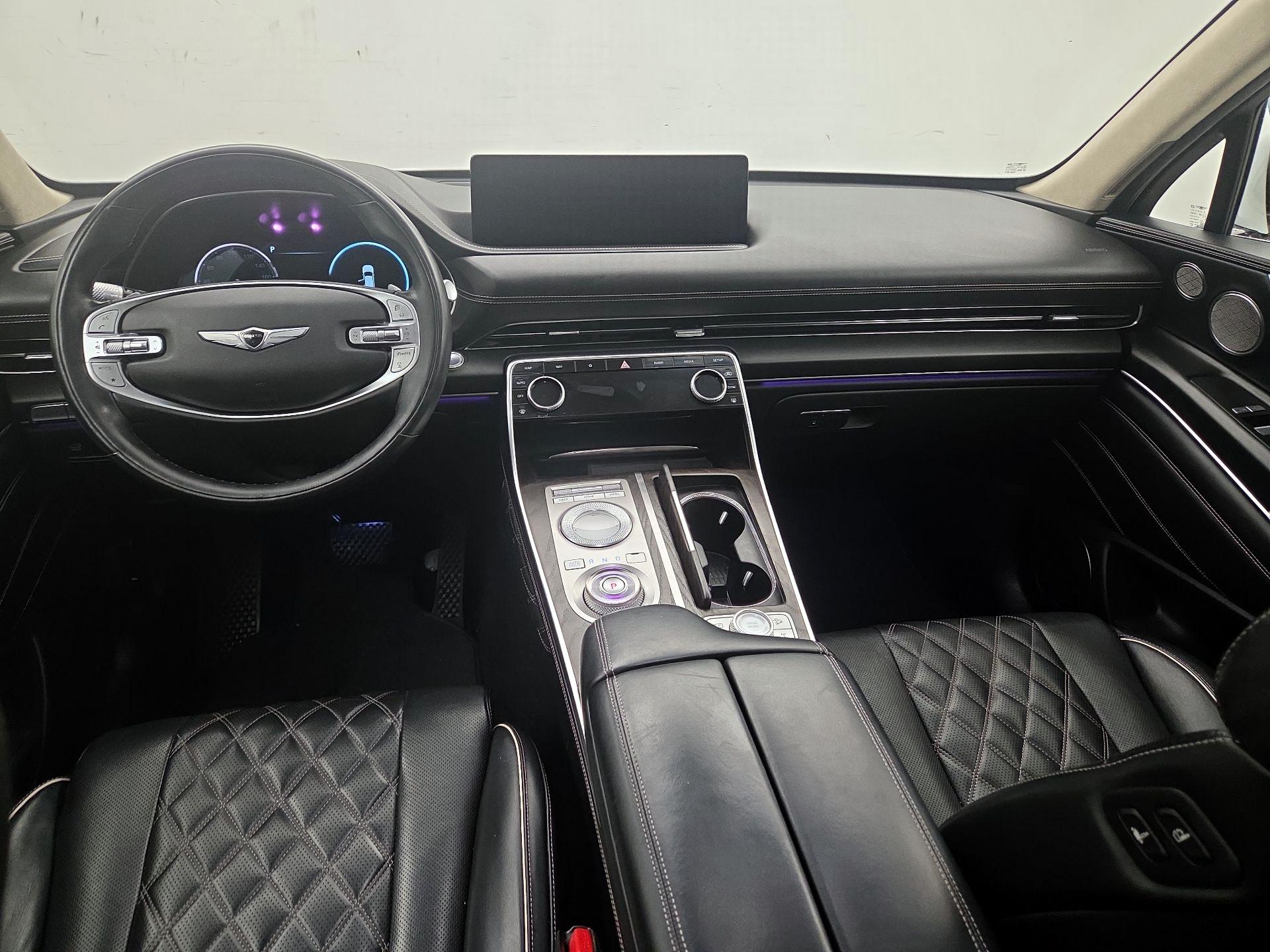 Thumbnail: 2021 Genesis GV80 - 9