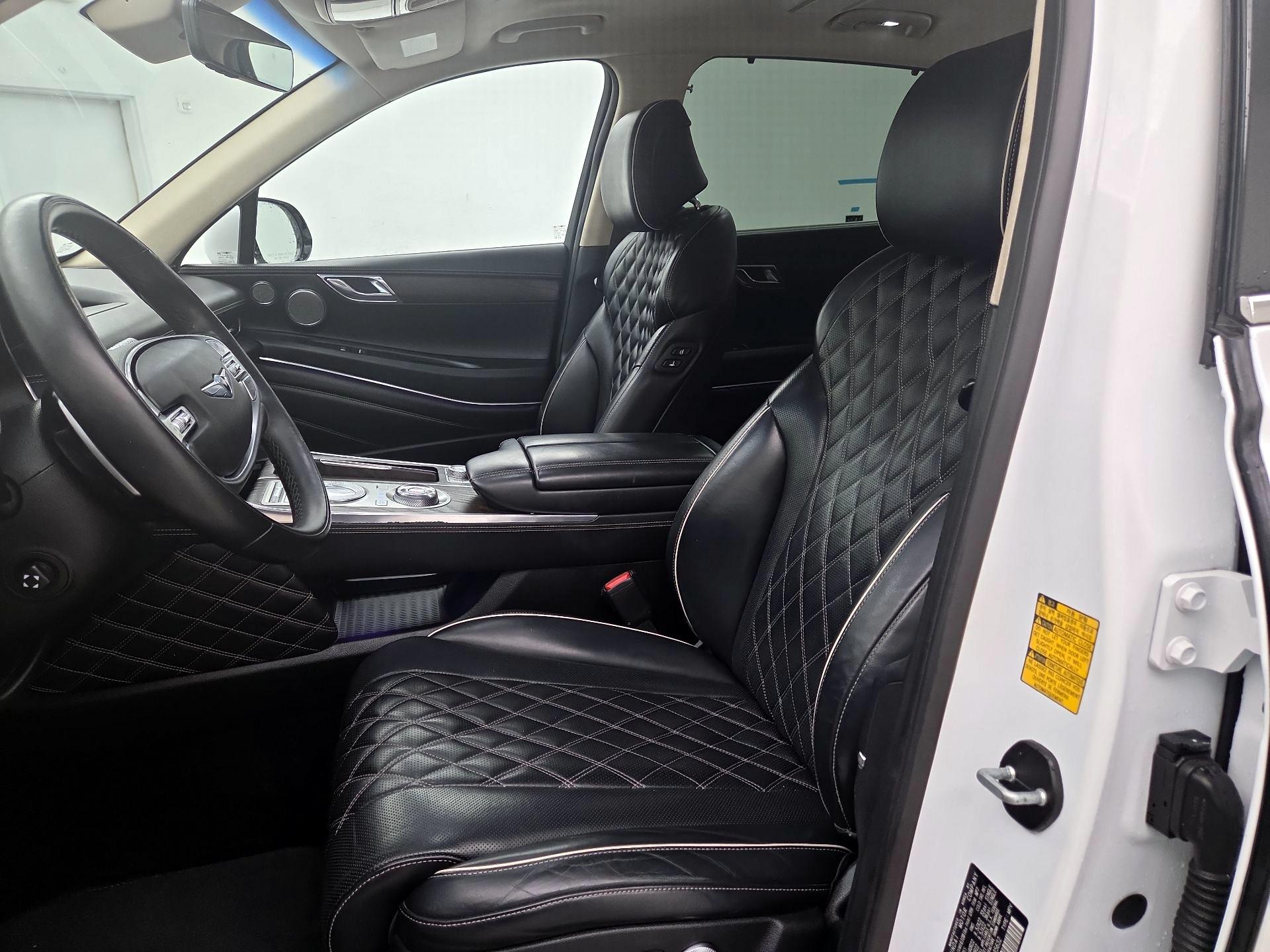 Thumbnail: 2021 Genesis GV80 - 11