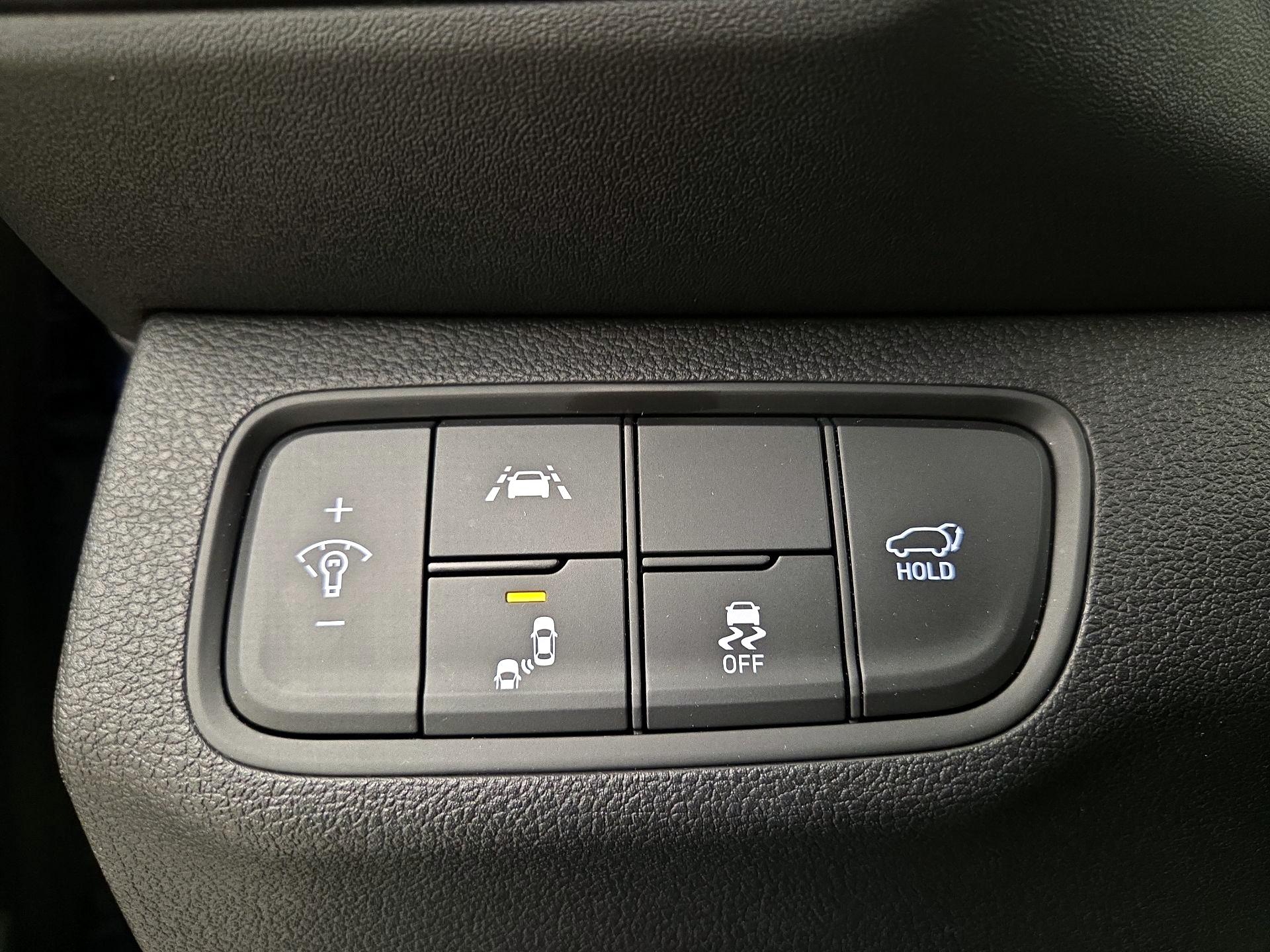 Thumbnail: 2020 Hyundai Santa Fe - 13