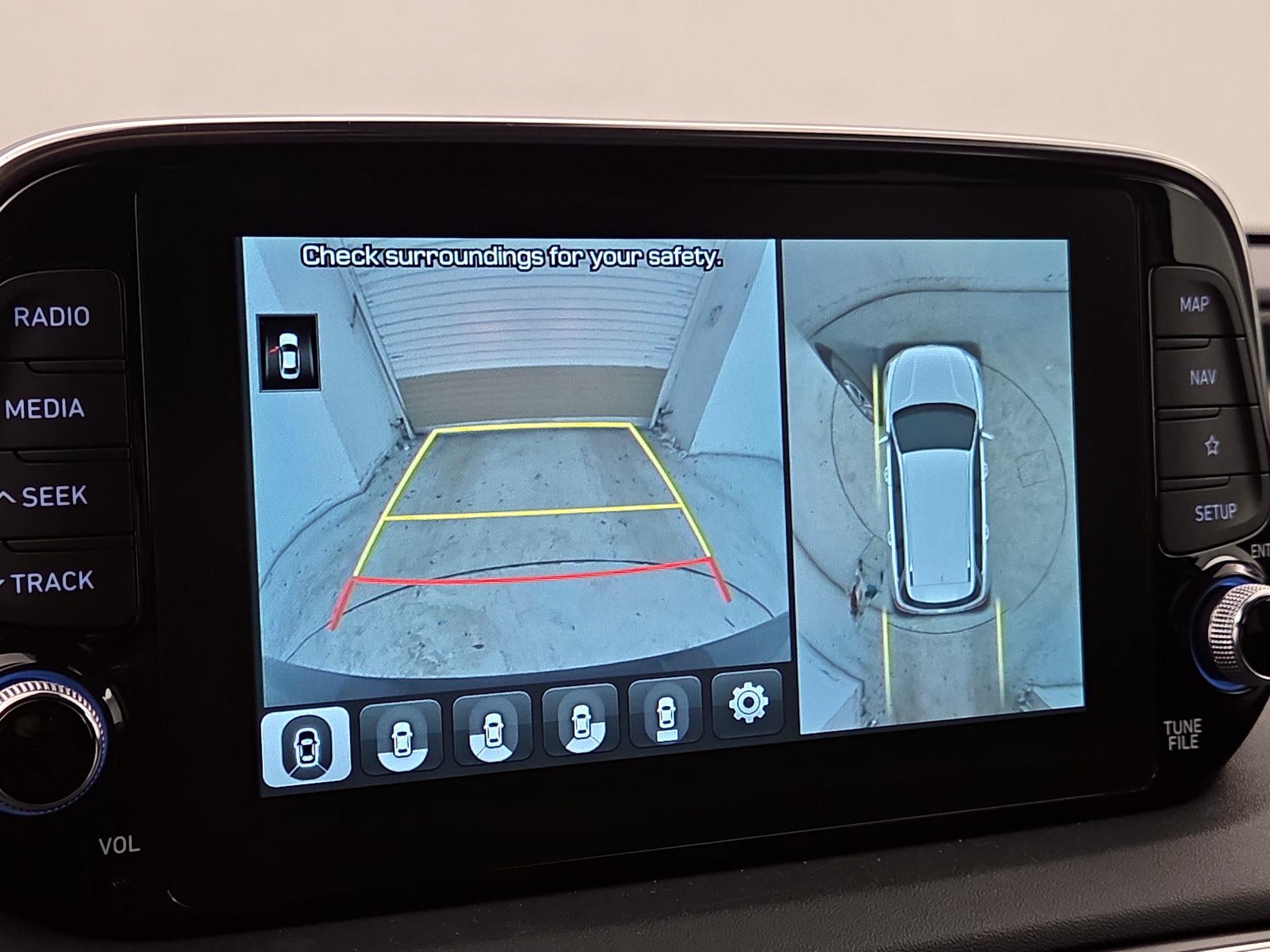 Thumbnail: 2020 Hyundai Santa Fe - 15