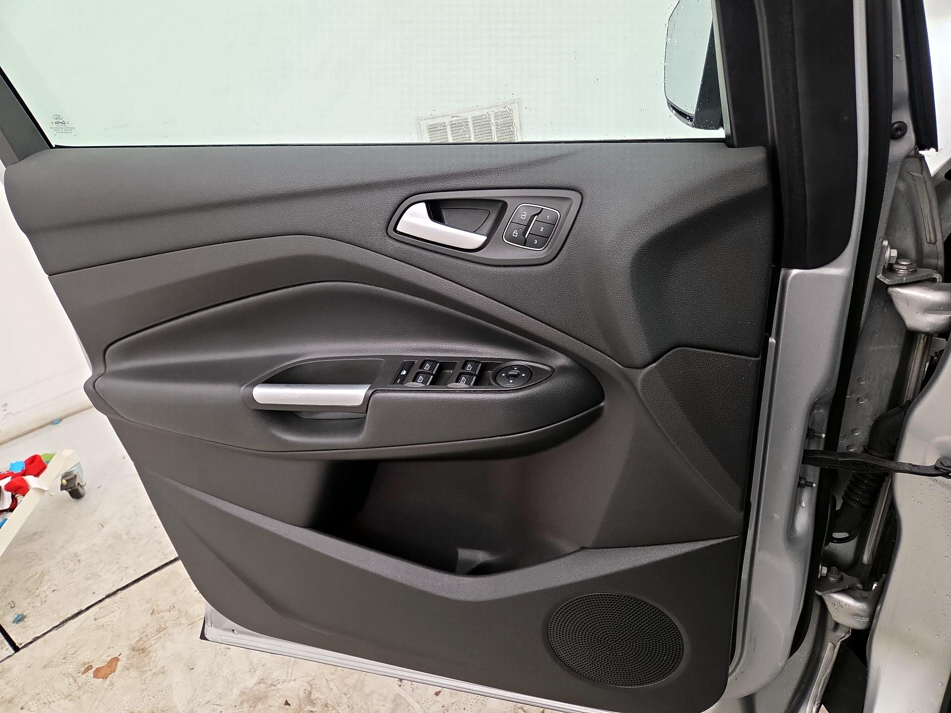 Thumbnail: 2018 Ford Escape - 12