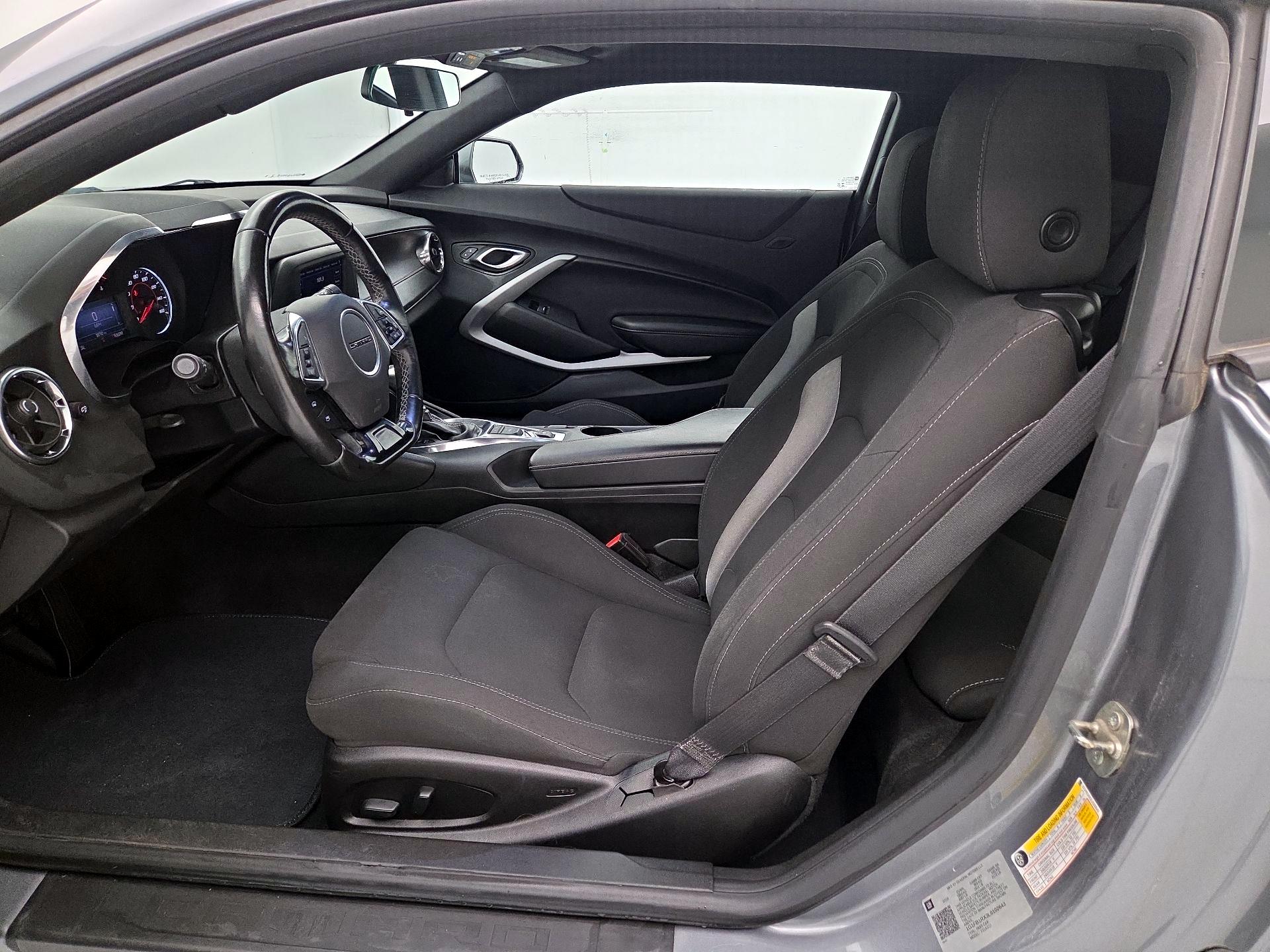 Thumbnail: 2020 Chevrolet Camaro - 11