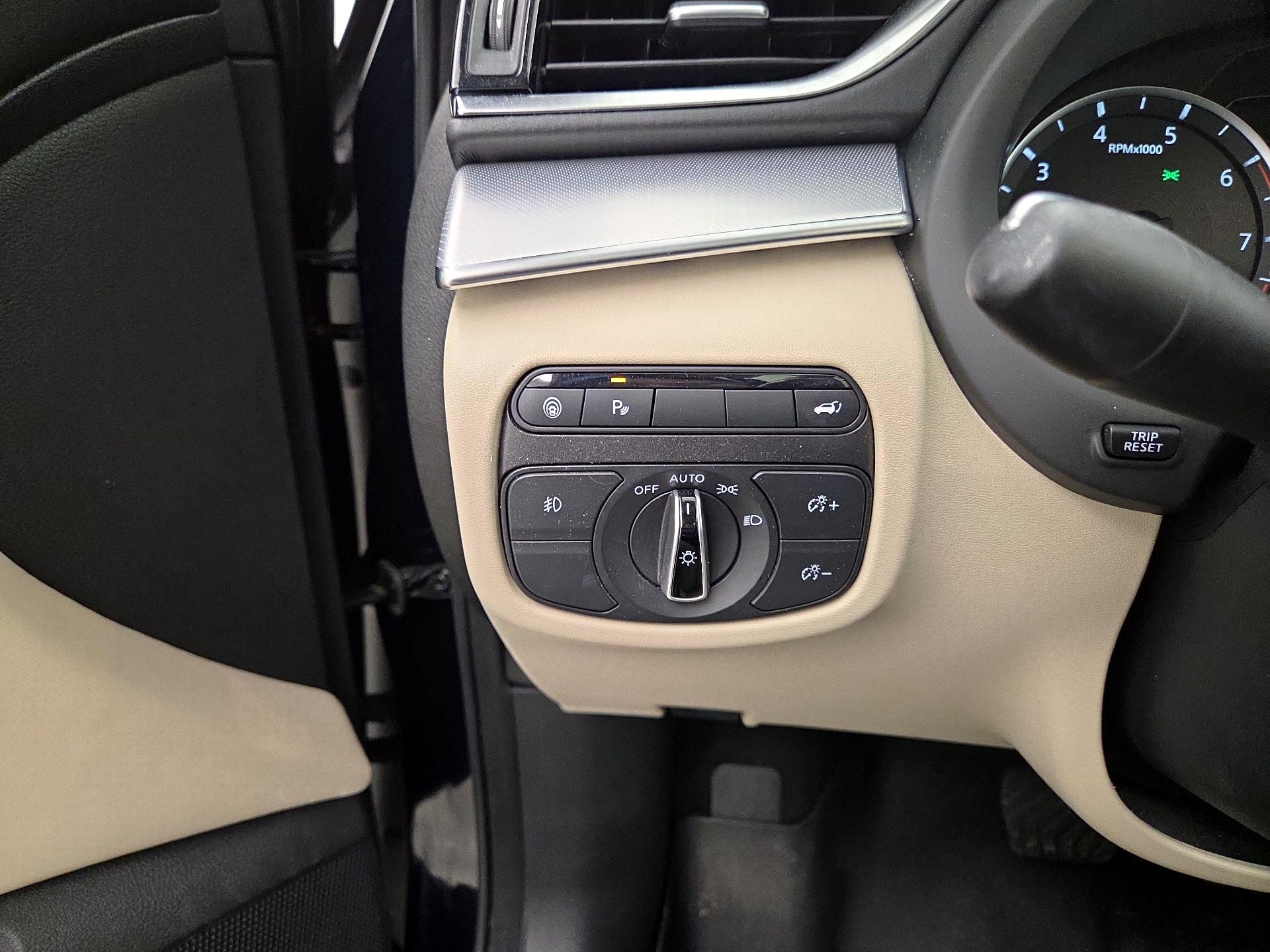 Thumbnail: 2020 INFINITI QX50 - 13