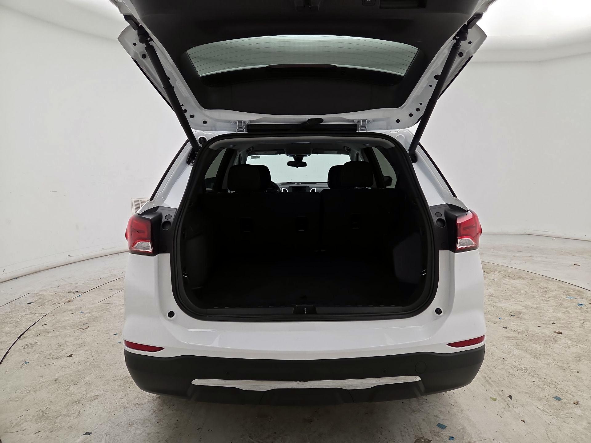 Thumbnail: 2023 Chevrolet Equinox - 20