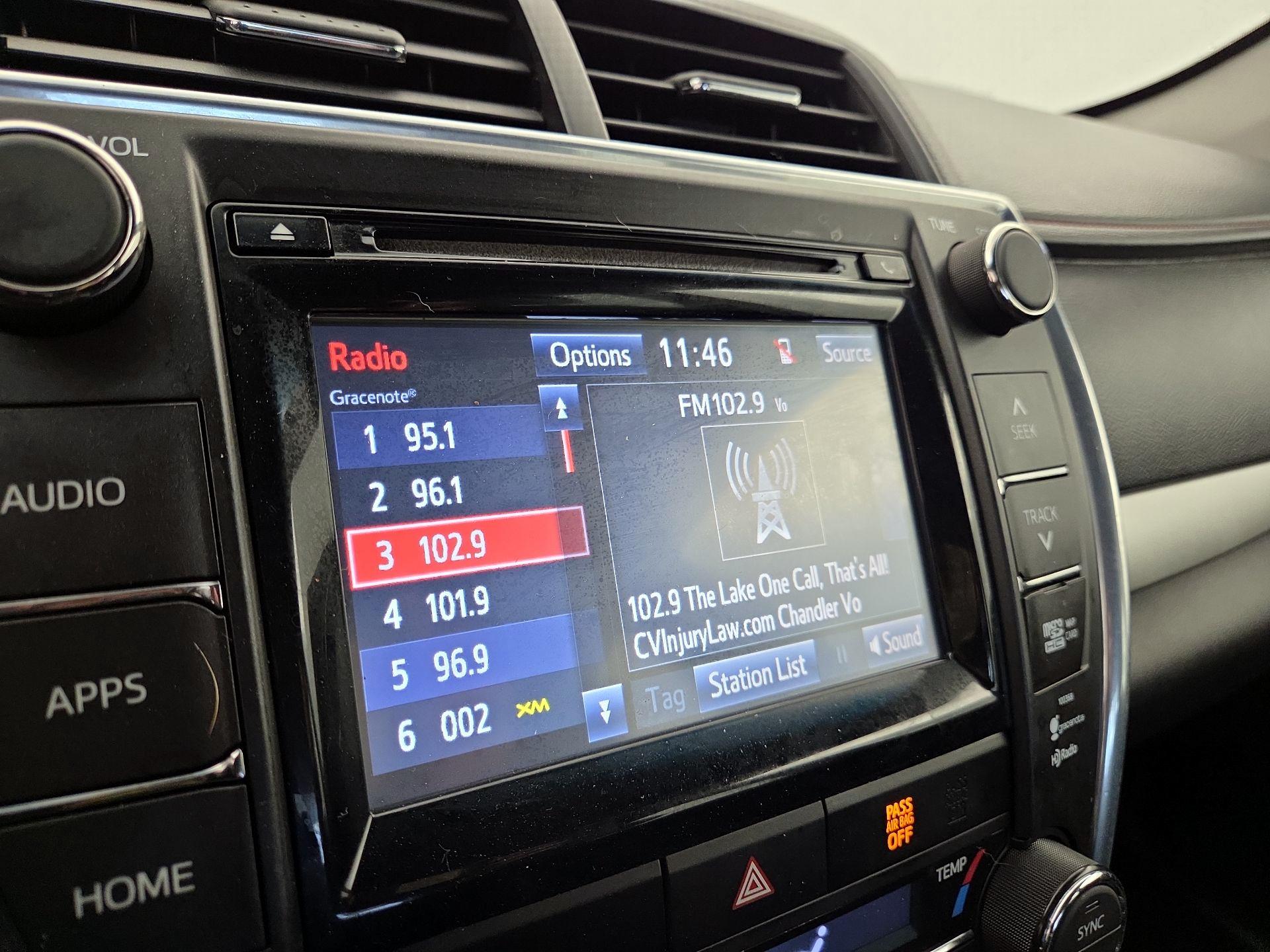 Thumbnail: 2015 Toyota Camry - 14