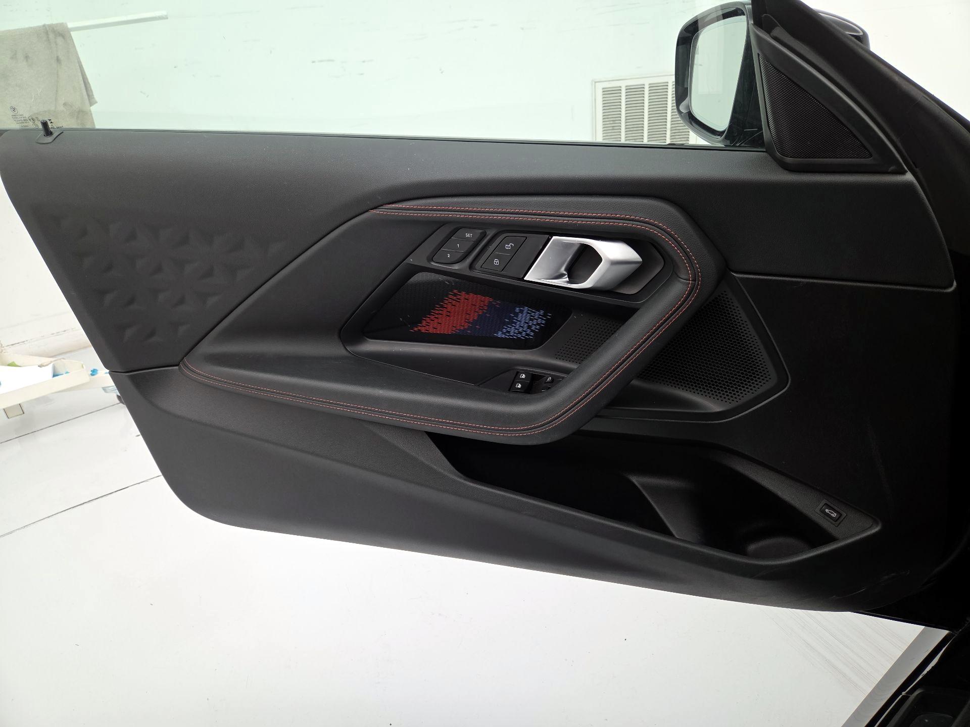 Thumbnail: 2025 BMW 2 Series - 12