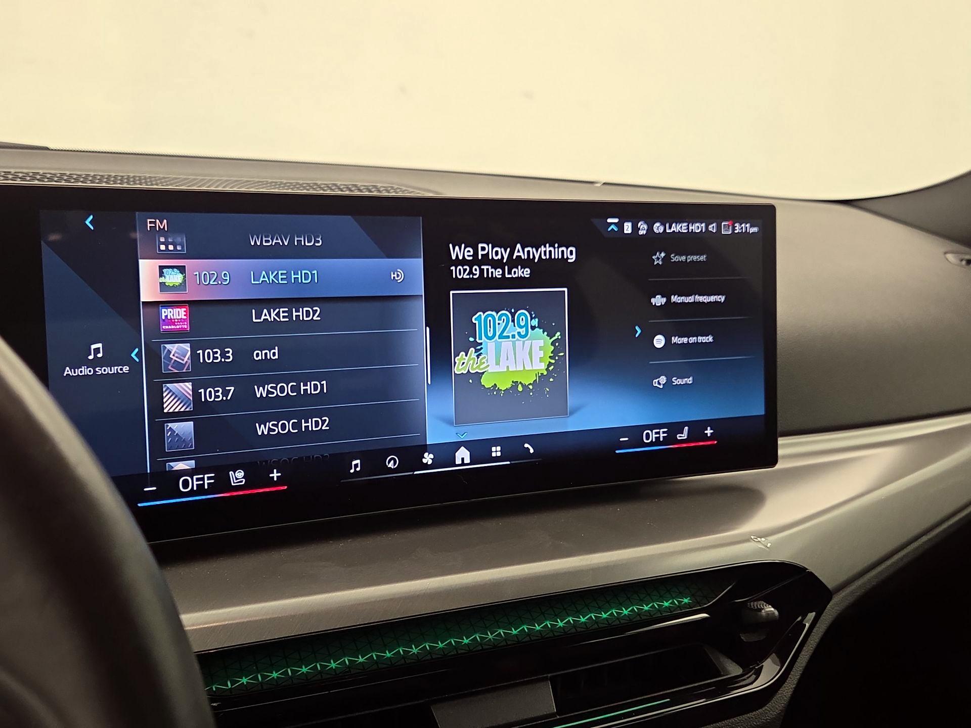 Thumbnail: 2025 BMW 2 Series - 16