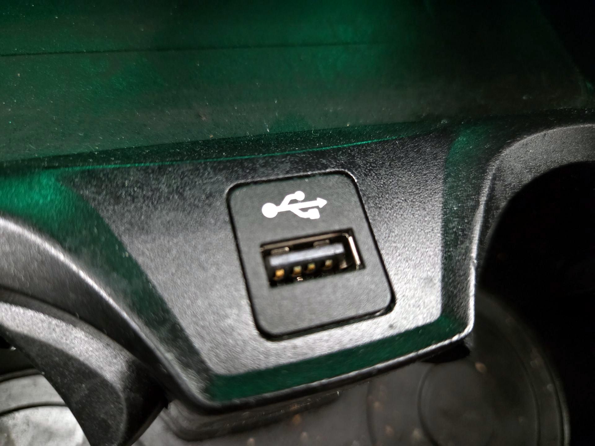 Thumbnail: 2025 BMW 2 Series - 19