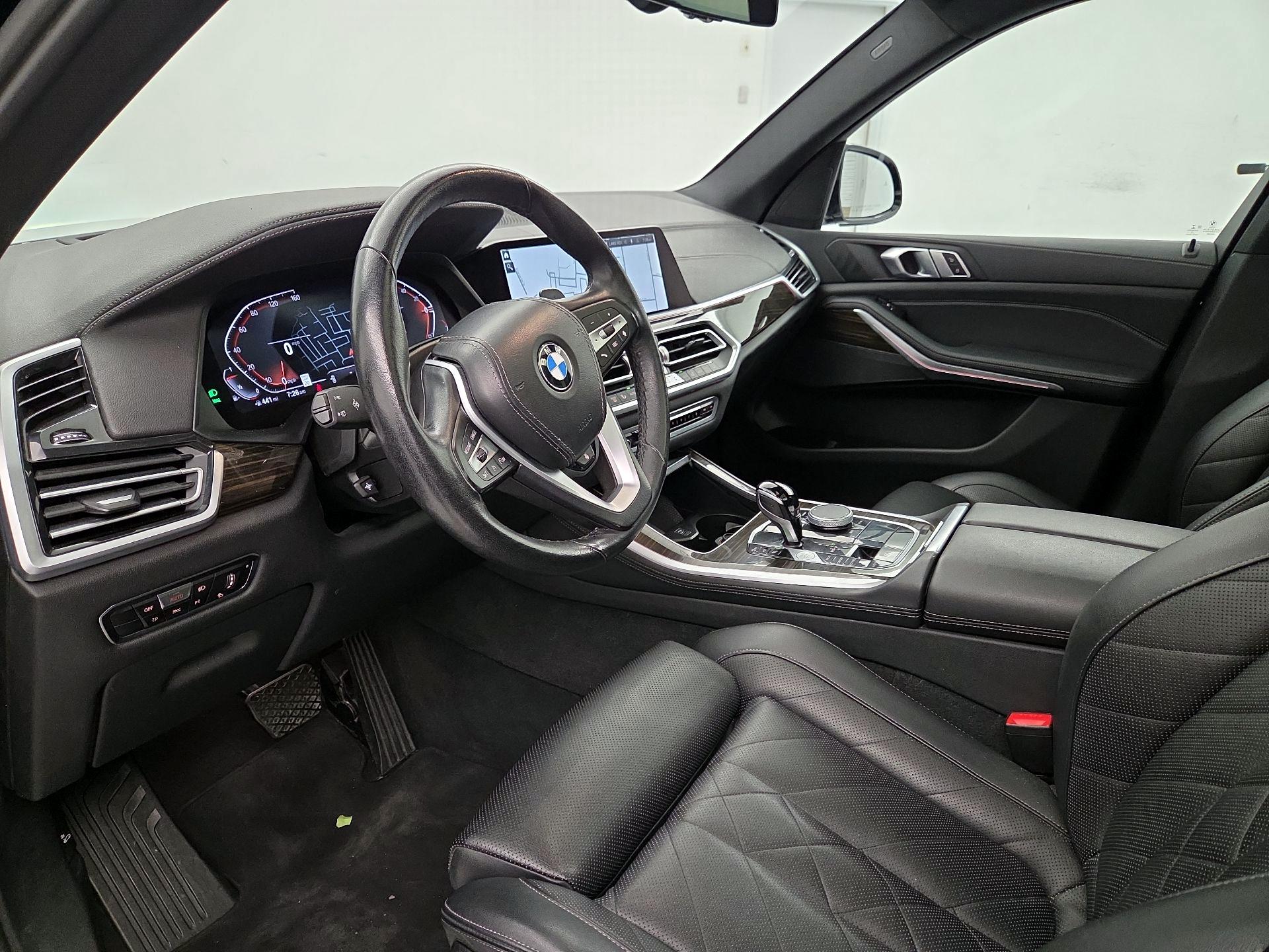 Thumbnail: 2023 BMW X5 - 11