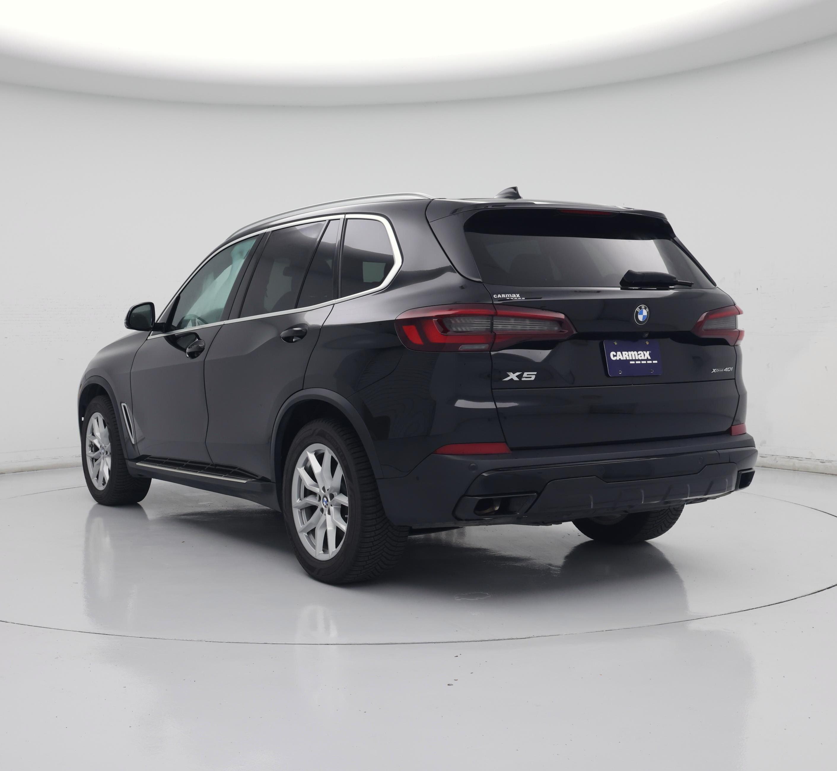 Thumbnail: 2023 BMW X5 - 2