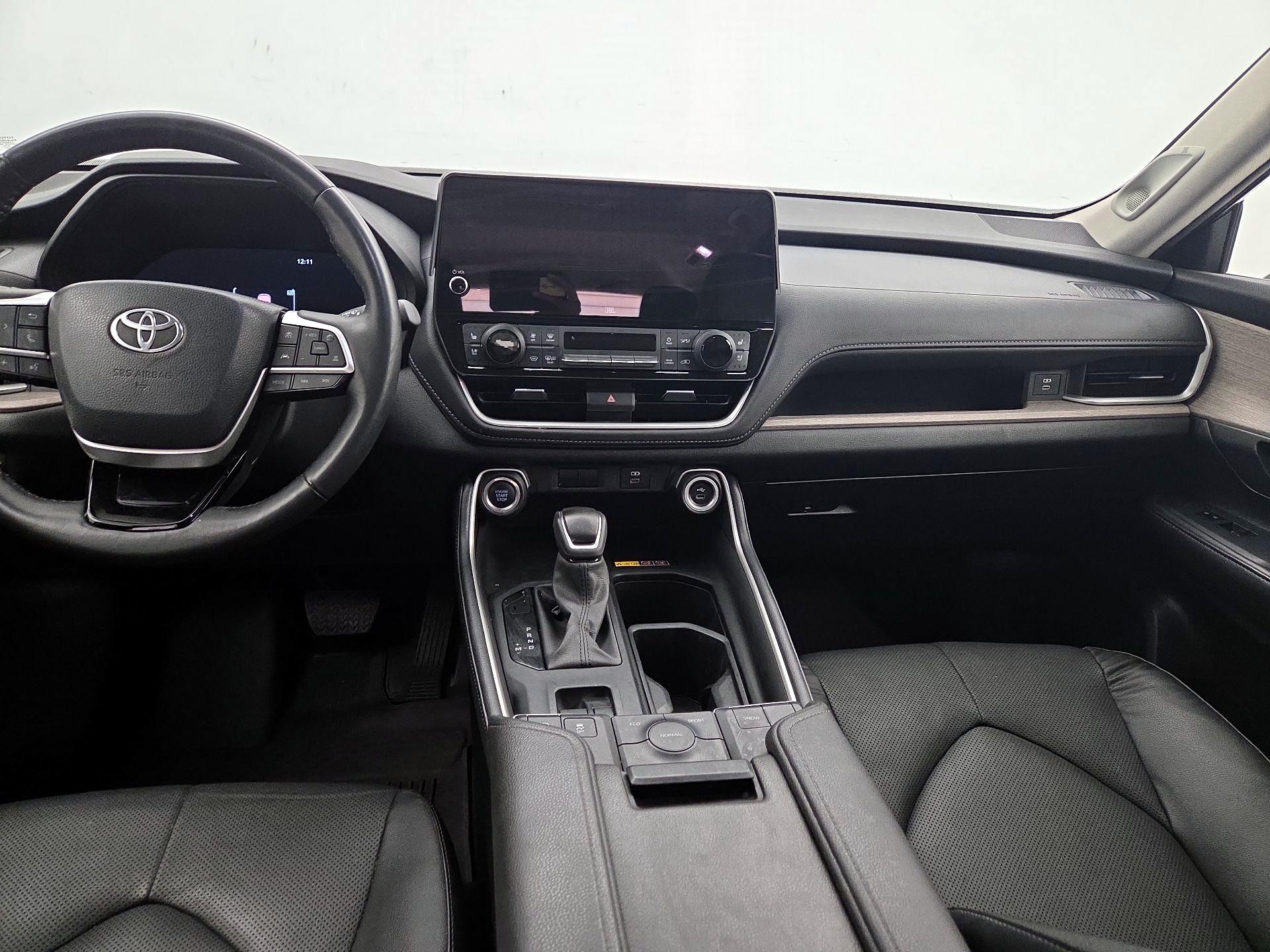 Thumbnail: 2024 Toyota Grand Highlander - 9