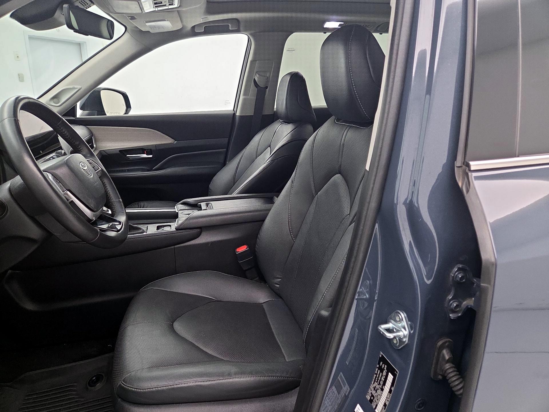 Thumbnail: 2024 Toyota Grand Highlander - 11