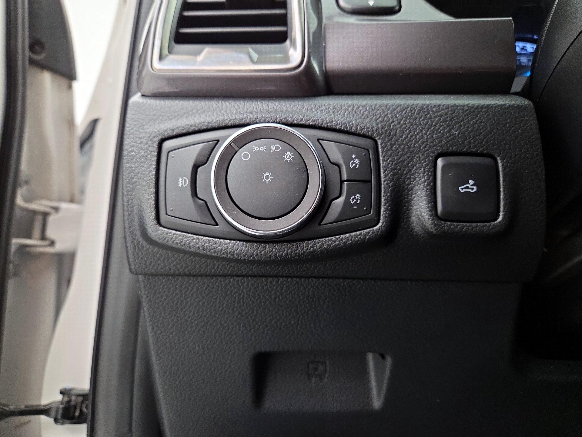 Thumbnail: 2019 Ford Ranger - 13