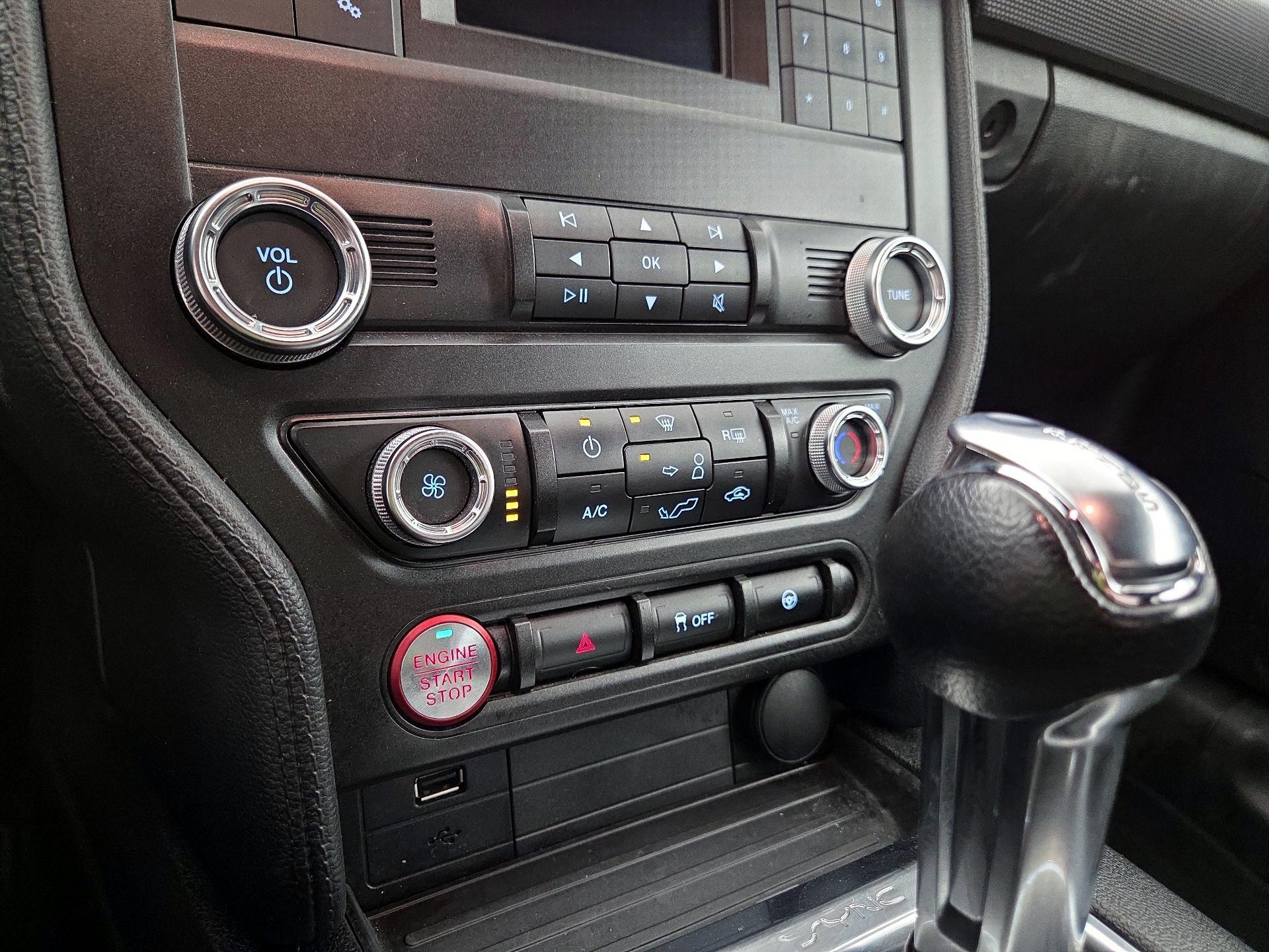 Thumbnail: 2019 Ford Mustang - 15