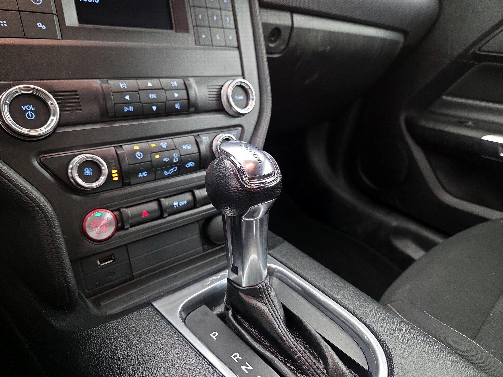 Thumbnail: 2019 Ford Mustang - 16