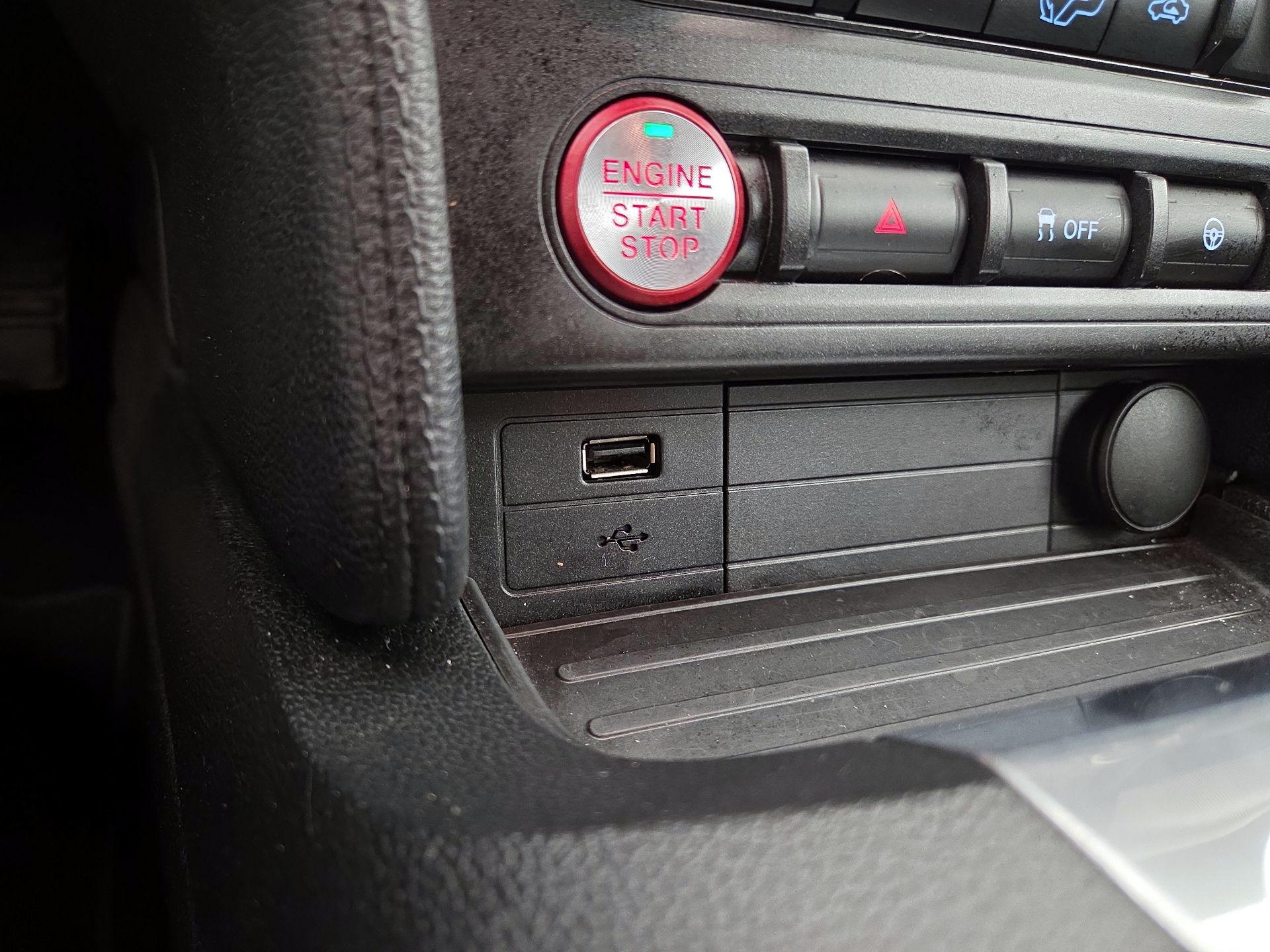 Thumbnail: 2019 Ford Mustang - 17